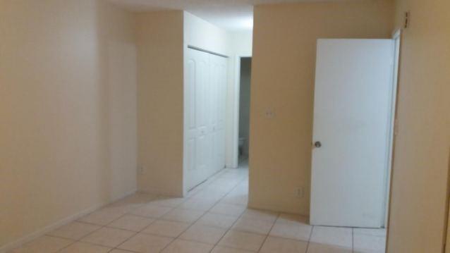 2771 Riverside Drive 404A, Coral Springs, FL 33065