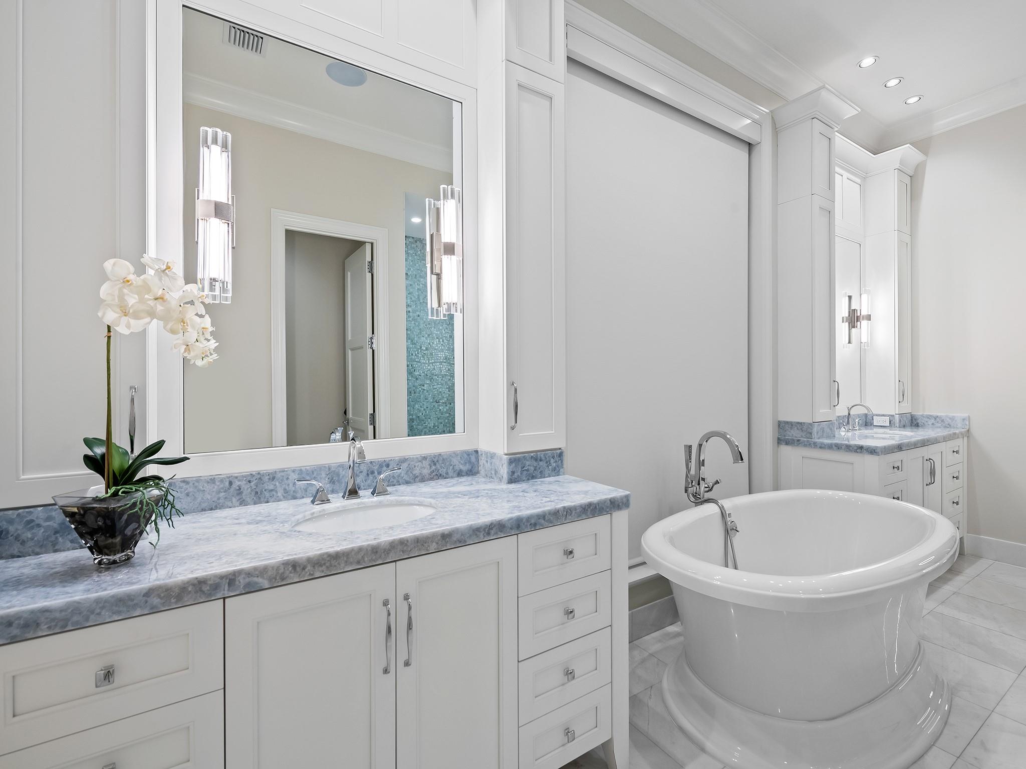 1110 SE 4th Street, Fort Lauderdale, FL 33301