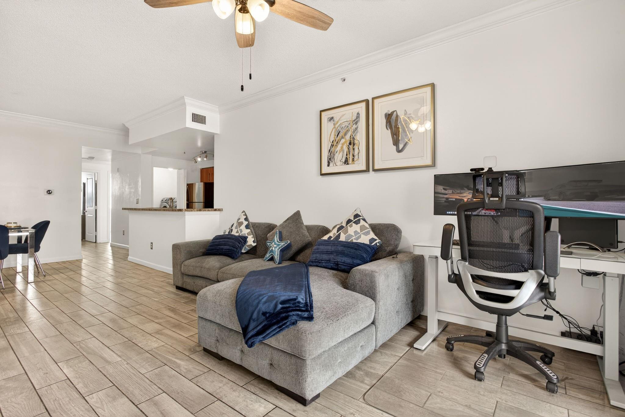 5980 W Sample Road 204, Coral Springs, FL 33067