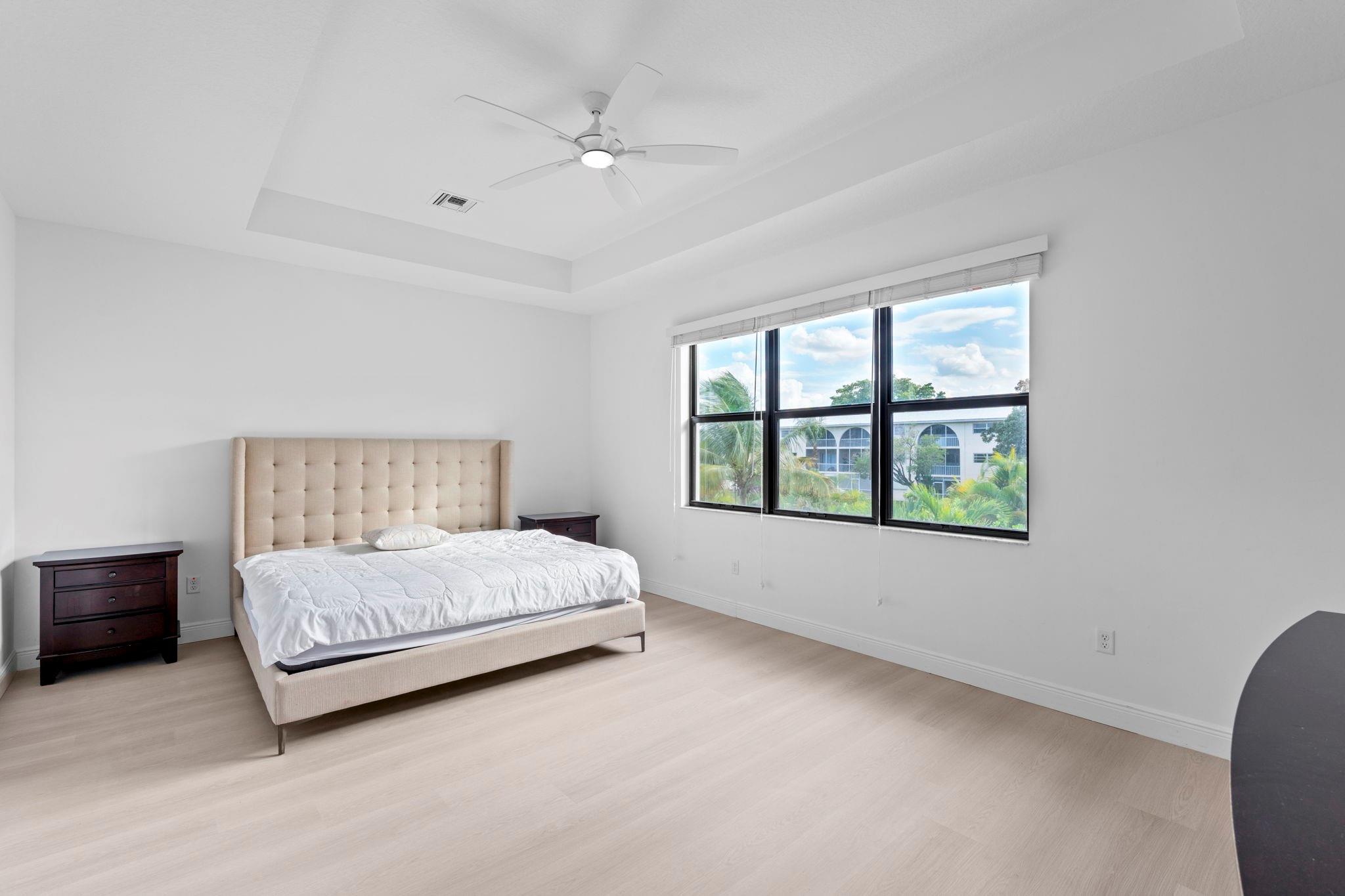 8870 NW 37th Drive, Coral Springs, FL 33065