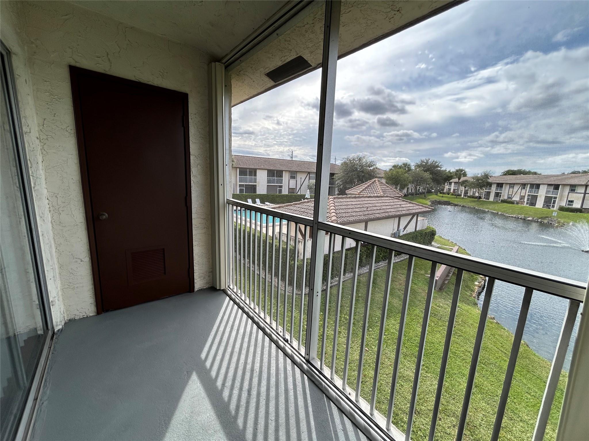 2391 NW 89th Drive 411, Coral Springs, FL 33065