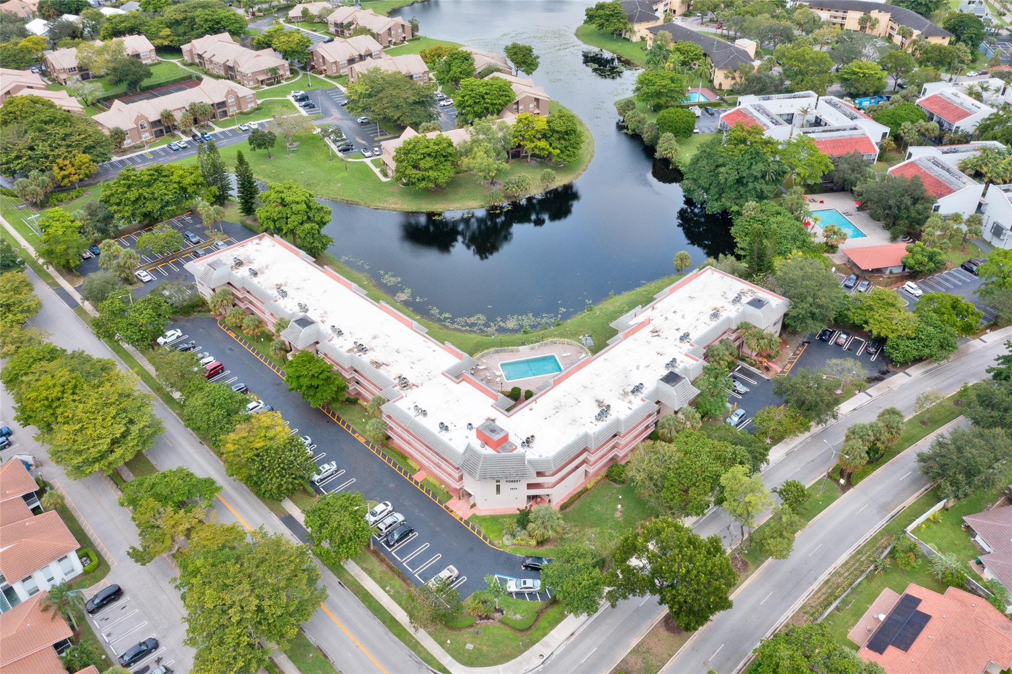 2850 S Forest Hills Boulevard 105, Coral Springs, FL 33065