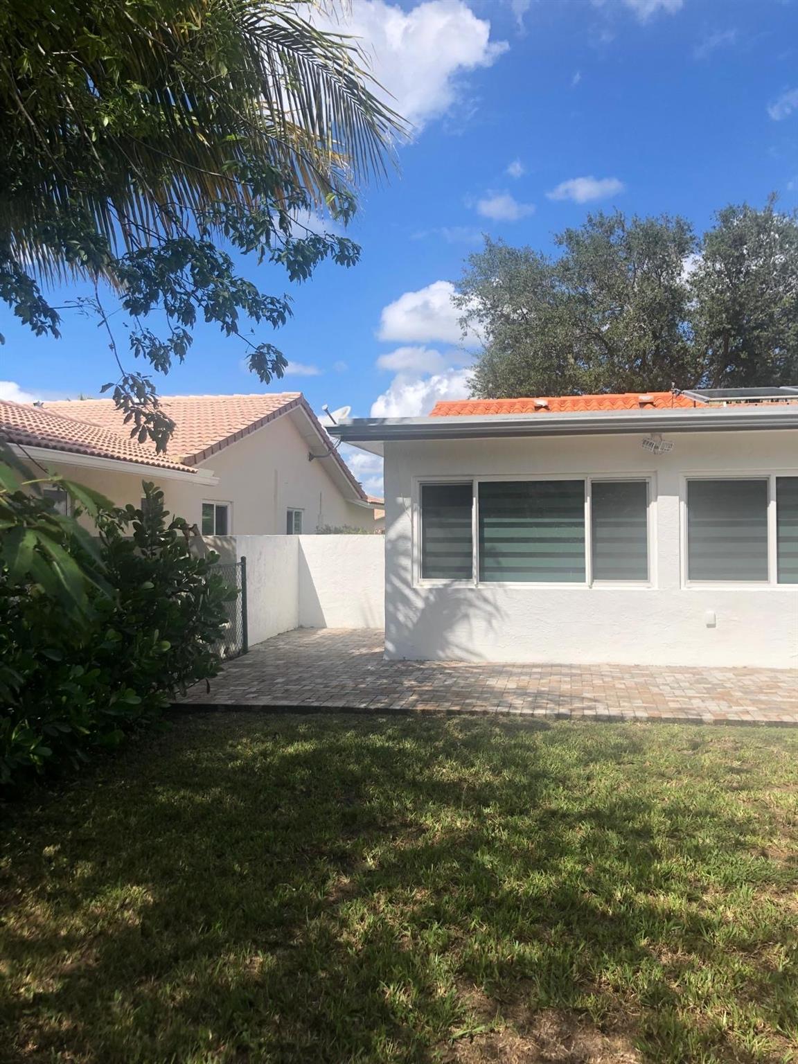 8952 NW 25th Court, Coral Springs, FL 33065