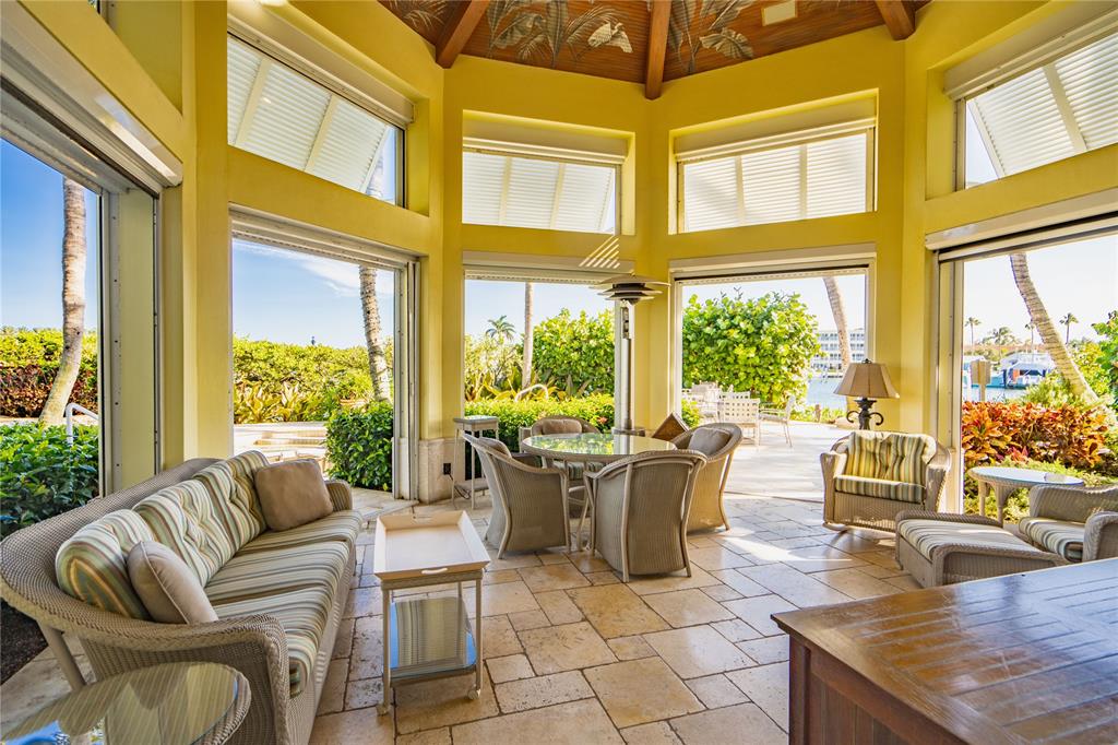 2900 NE 31st Avenue, Lighthouse Point, FL 33064