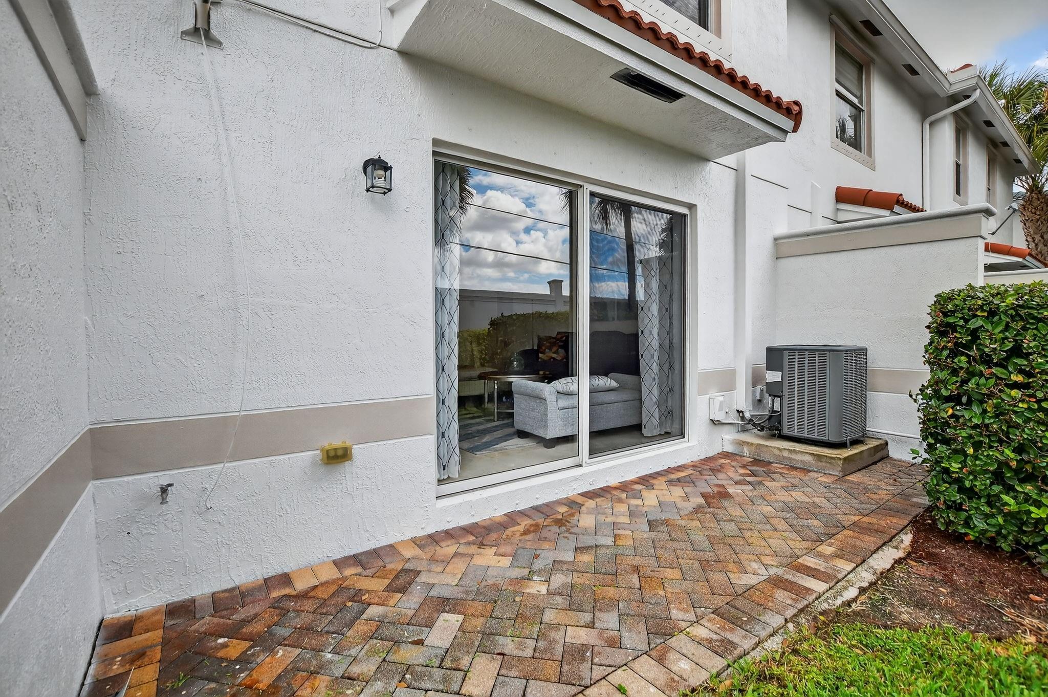 22120 Majestic Woods Way, Boca Raton, FL 33428