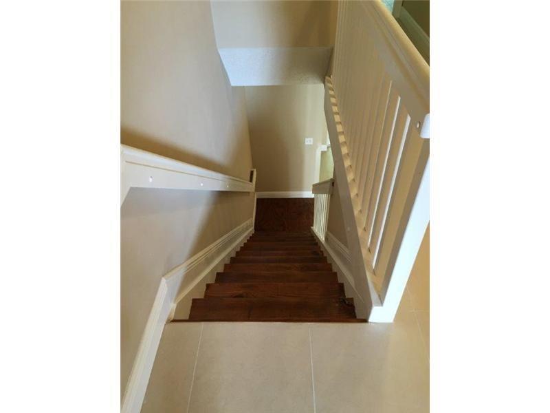 9845 NW 56th Place 9845, Coral Springs, FL 33076