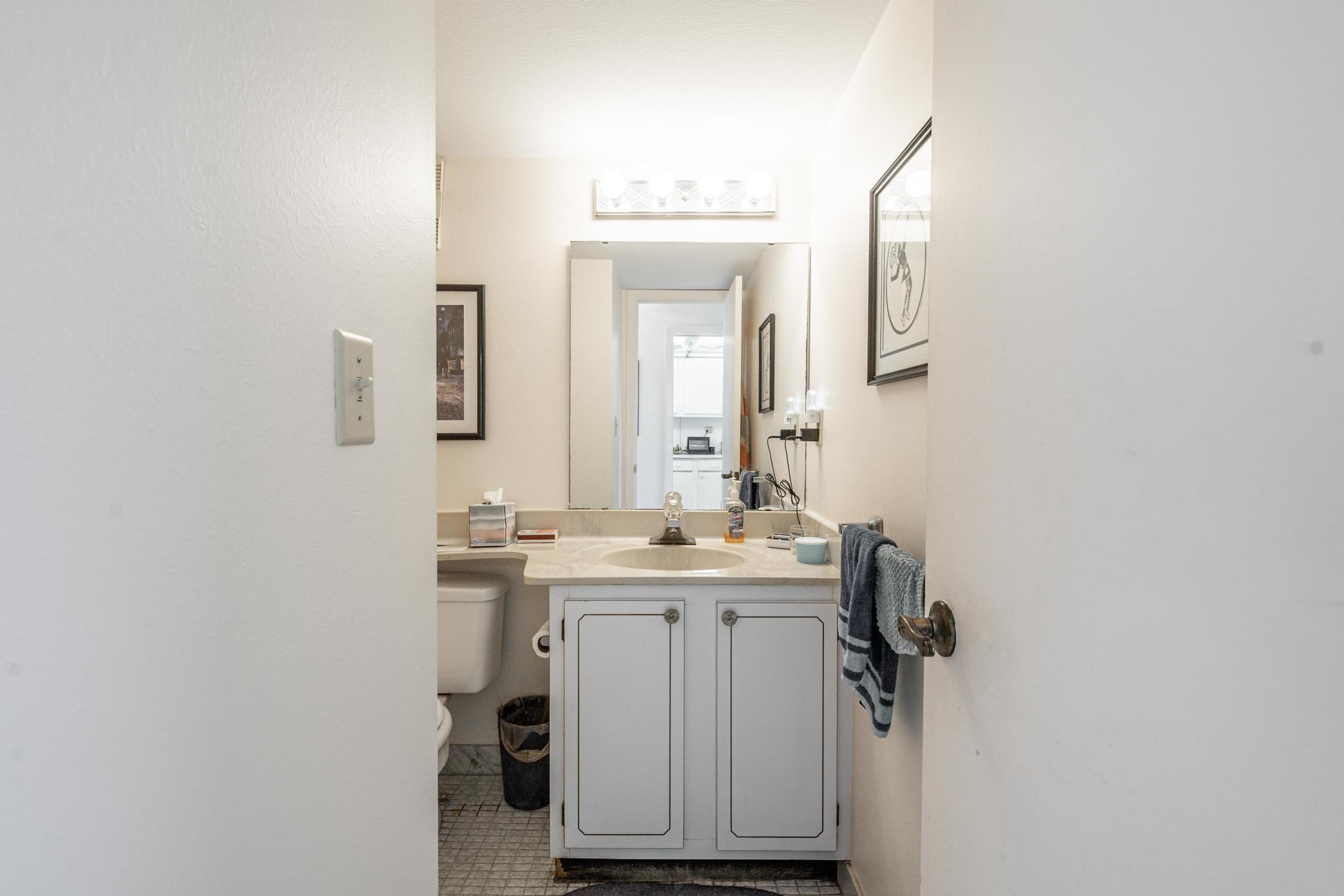 Photo for 8900 Washington Boulevard, 506B, Pembroke Pines, FL 33025 - Listing #FX-10484168 8900 Washington Boulevard, 506B, Pembroke Pines, FL 33025