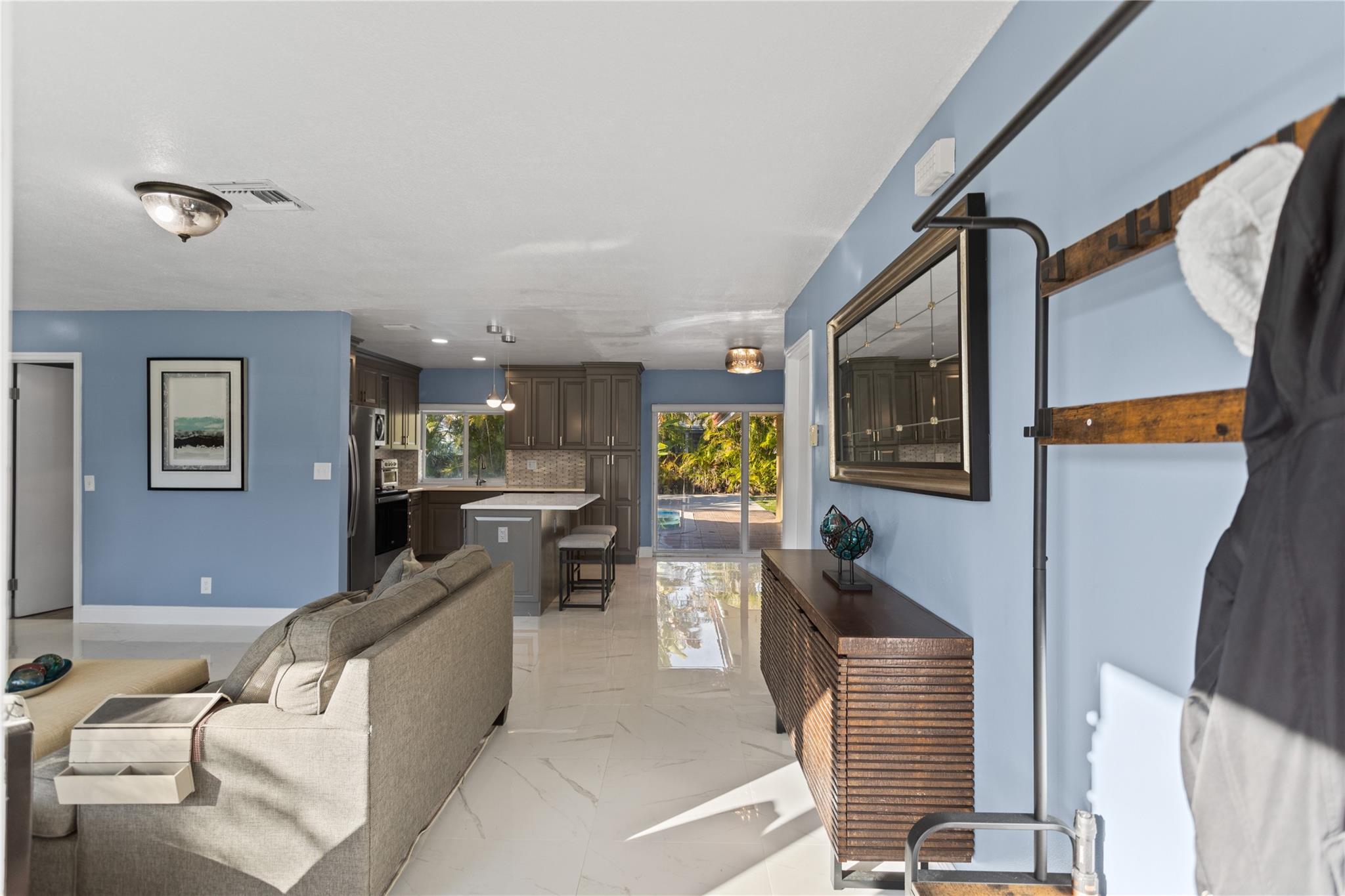 11305 NW 38th Street, Coral Springs, FL 33065