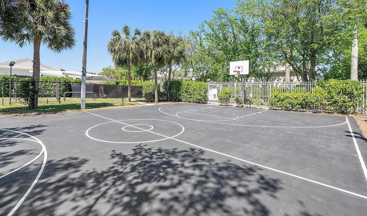 9905 NW 57th Mnr 9905, Coral Springs, FL 33076