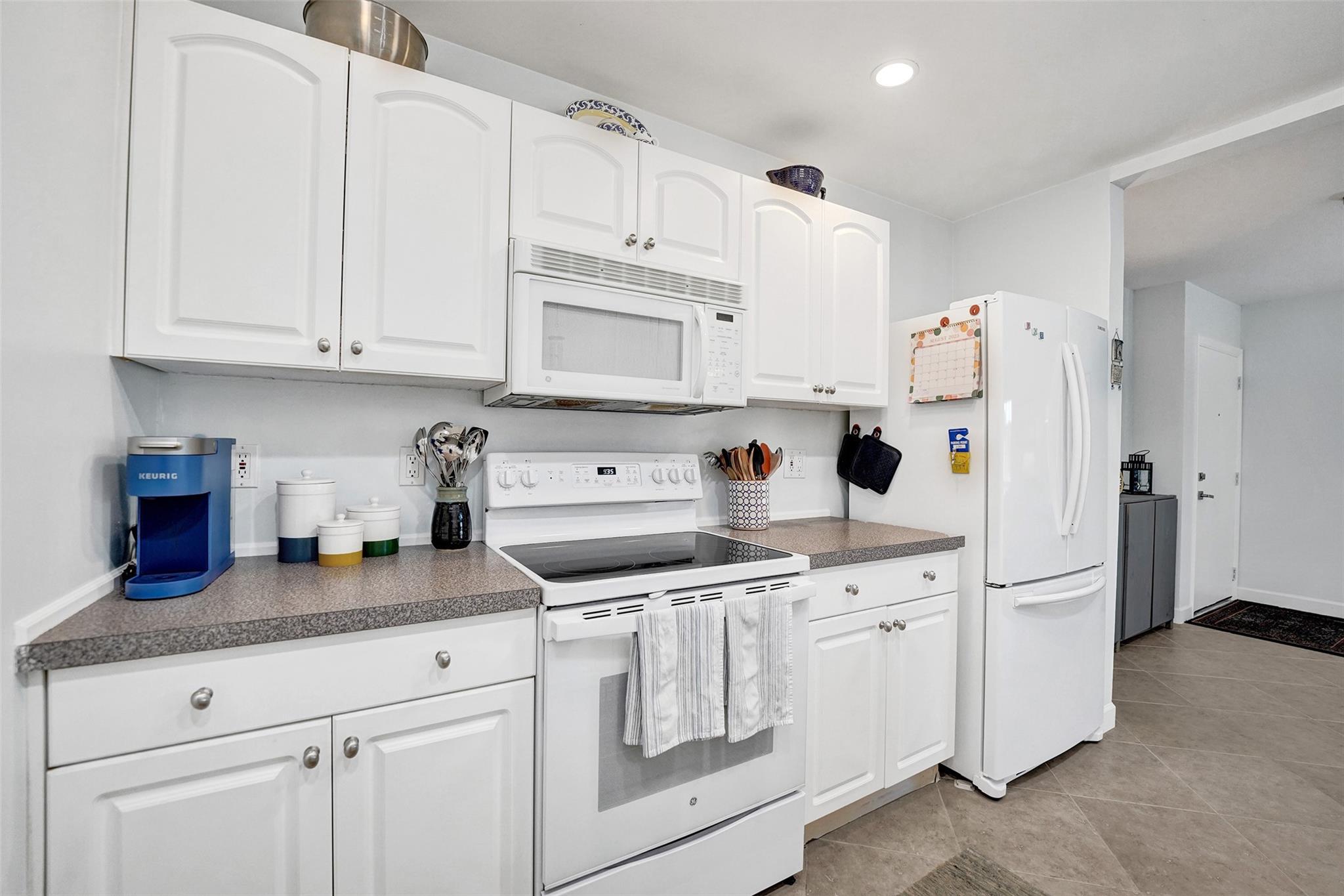 Photo for 1940 NE 2nd Avenue, 205J, Wilton Manors, FL 33305 - Listing #FX-10522645 1940 NE 2nd Avenue, 205J, Wilton Manors, FL 33305