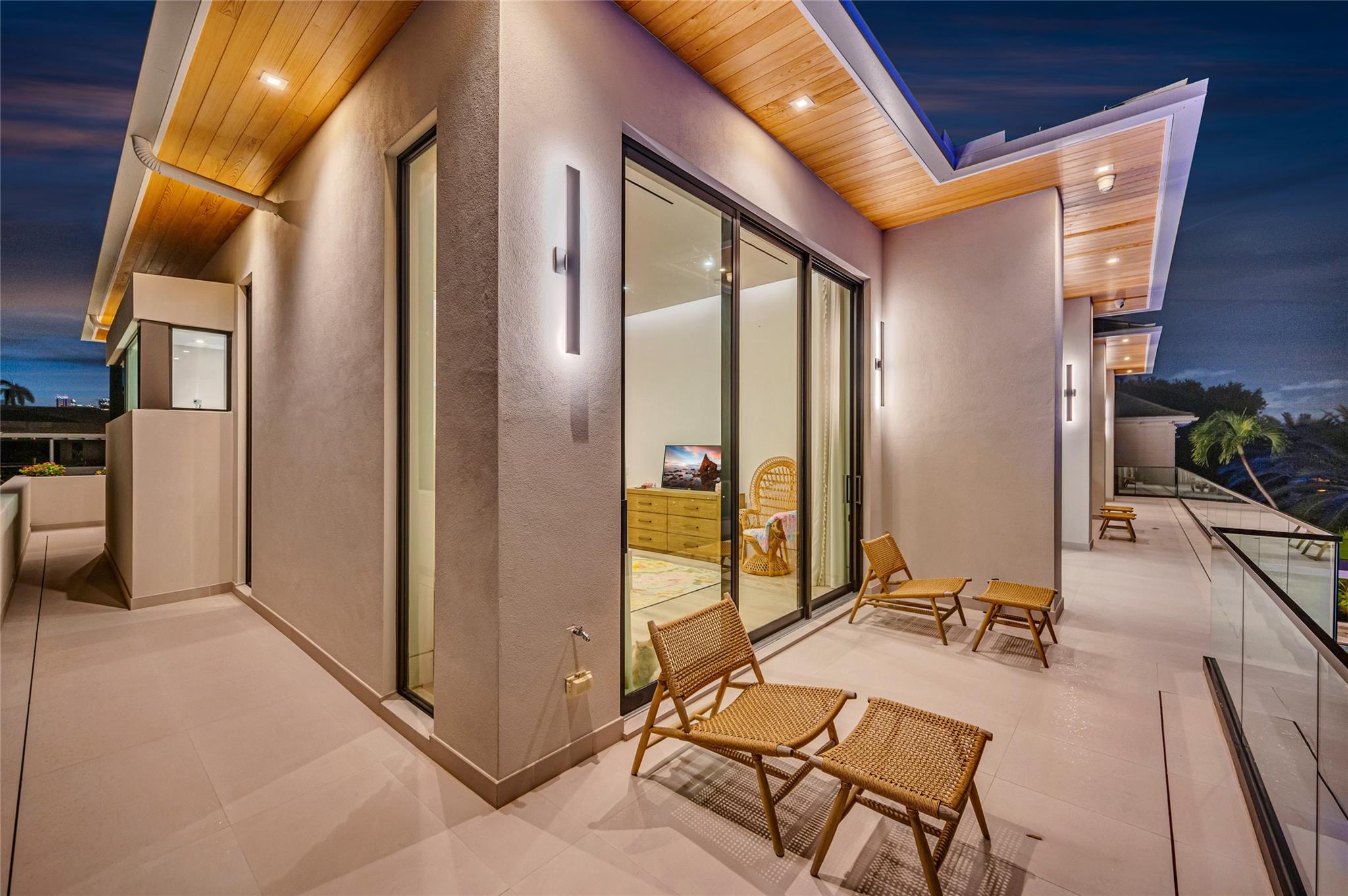 408 Coral Way, Fort Lauderdale, FL 33301