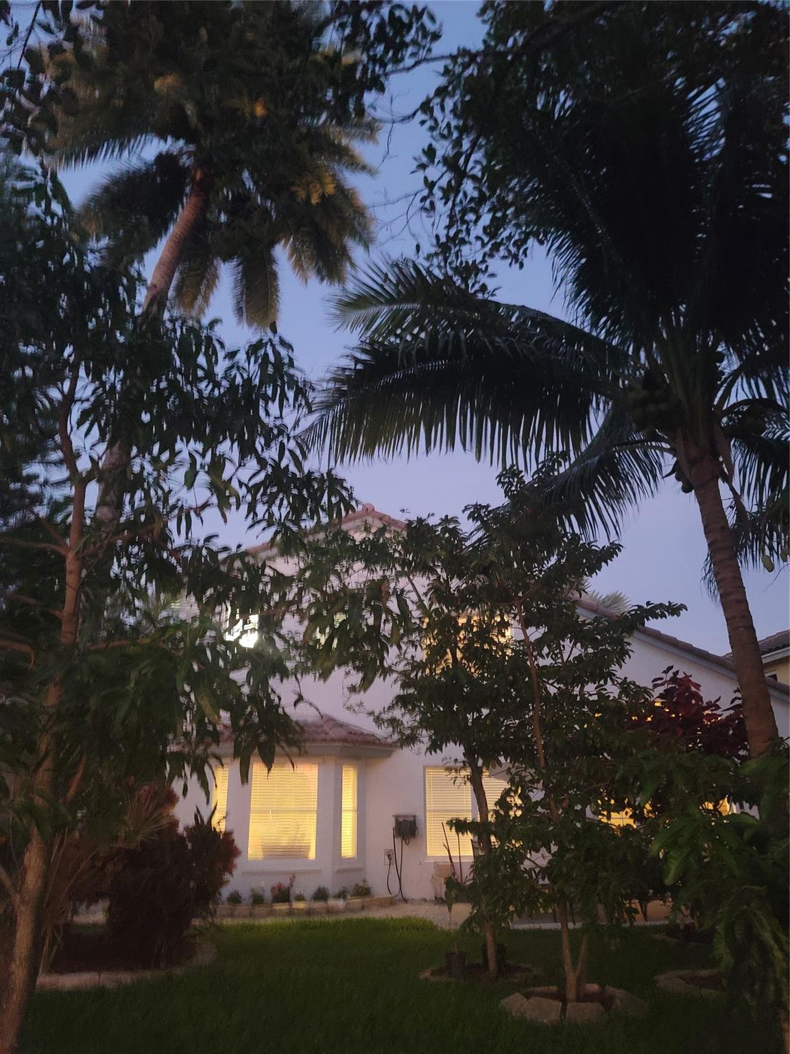 Photo for 8117 Pelican Harbour Drive, Lake Worth, FL 33467 - Listing #FX-10493326 8117 Pelican Harbour Drive, Lake Worth, FL 33467