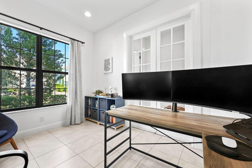 8560 NW 39 Court, Coral Springs, FL 33065