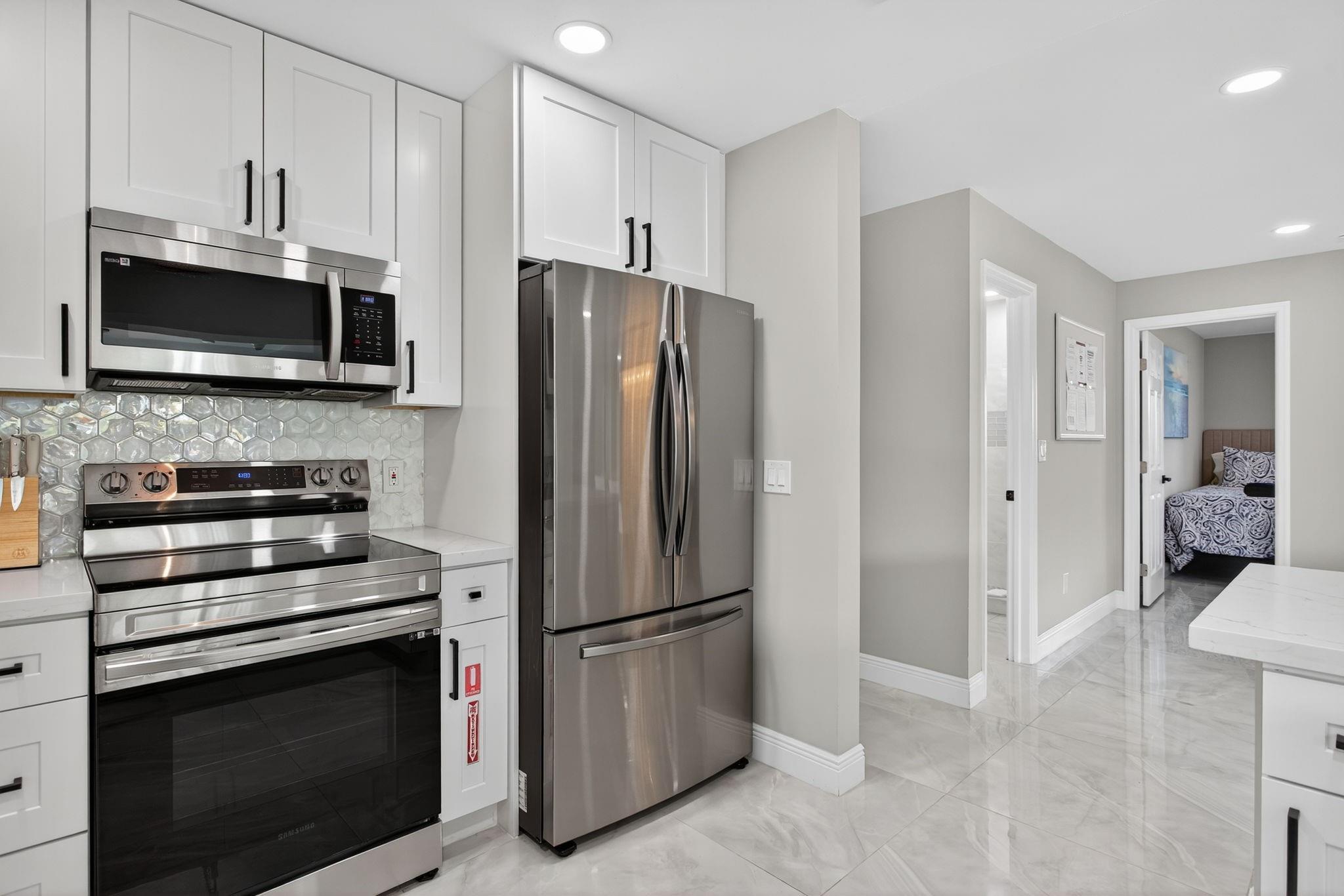 2421 NW 114th Avenue, Coral Springs, FL 33065