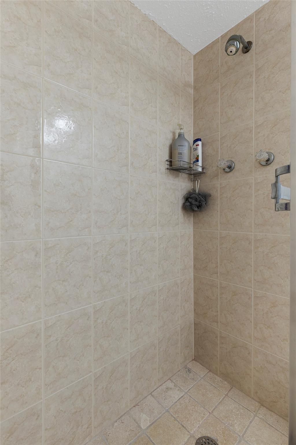 Photo for 3100 N Palm Aire Drive, 803, Pompano Beach, FL 33069 - Listing #FX-10522657 3100 N Palm Aire Drive, 803, Pompano Beach, FL 33069