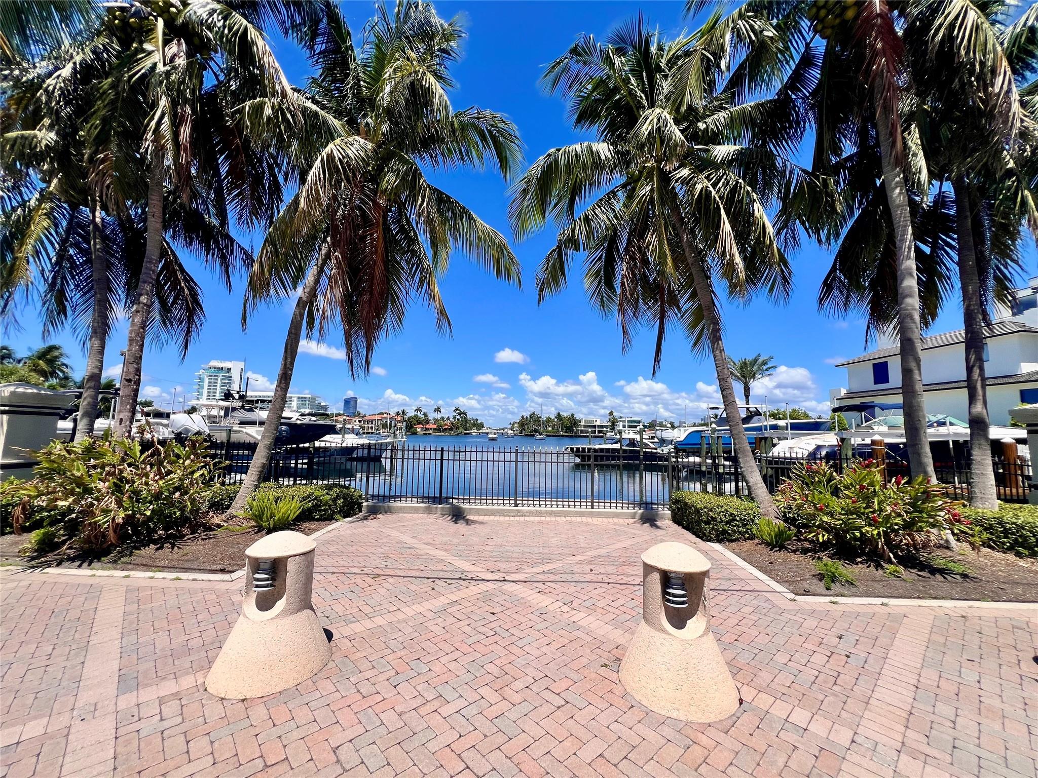 23 Isla Bahia Drive, Fort Lauderdale, FL 33316