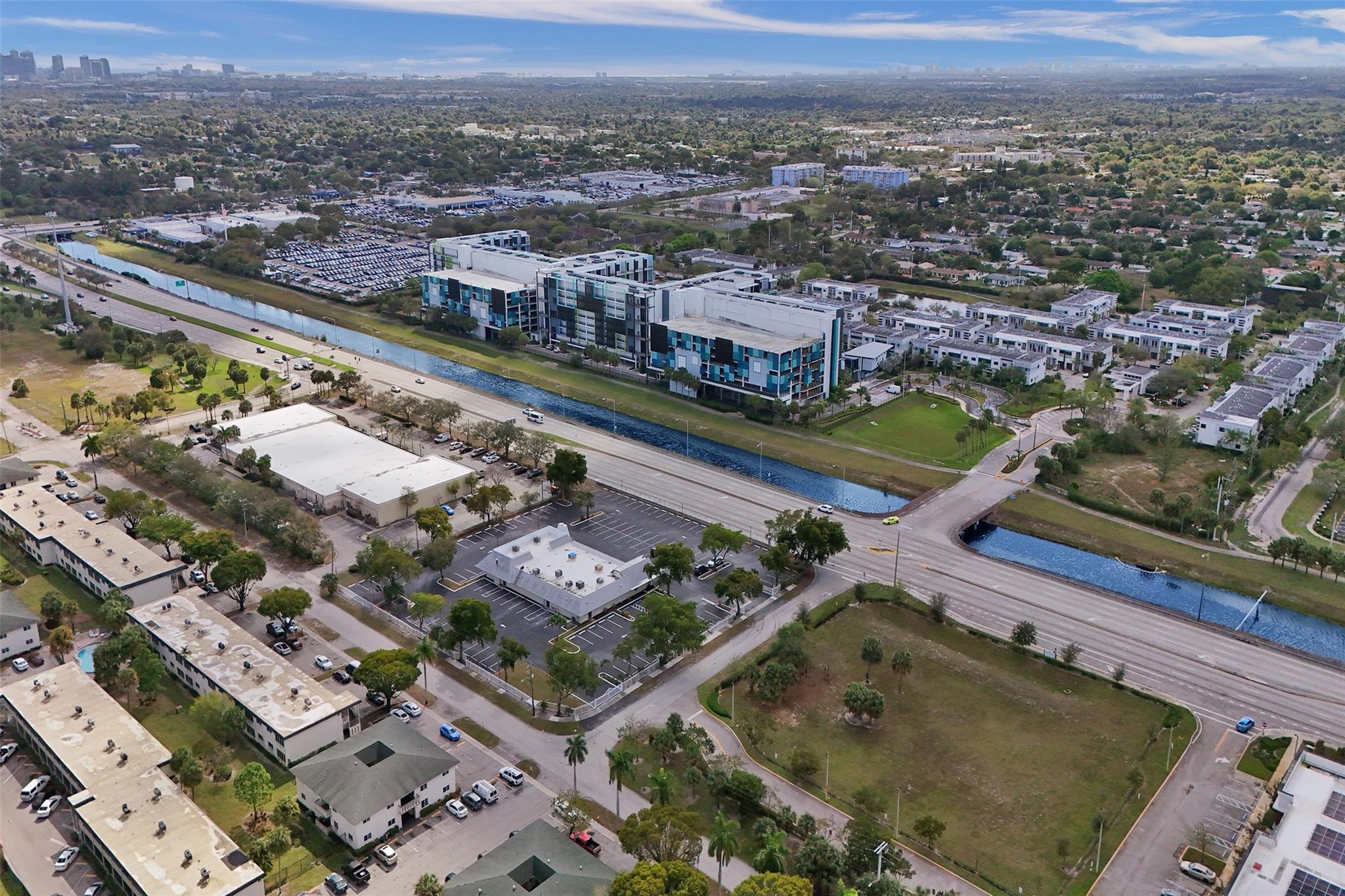 4441 W Sunrise Boulevard, Plantation, FL 33313