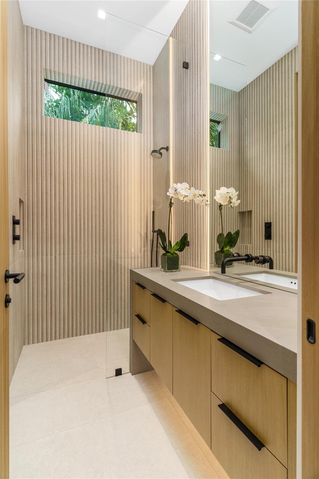 6107 N Ocean Boulevard, Ocean Ridge, FL 33435