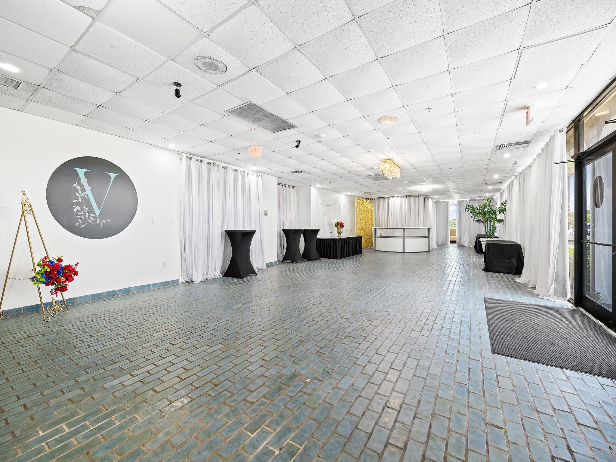 9309 S Orange Blossom Trail, Orlando, FL 32837