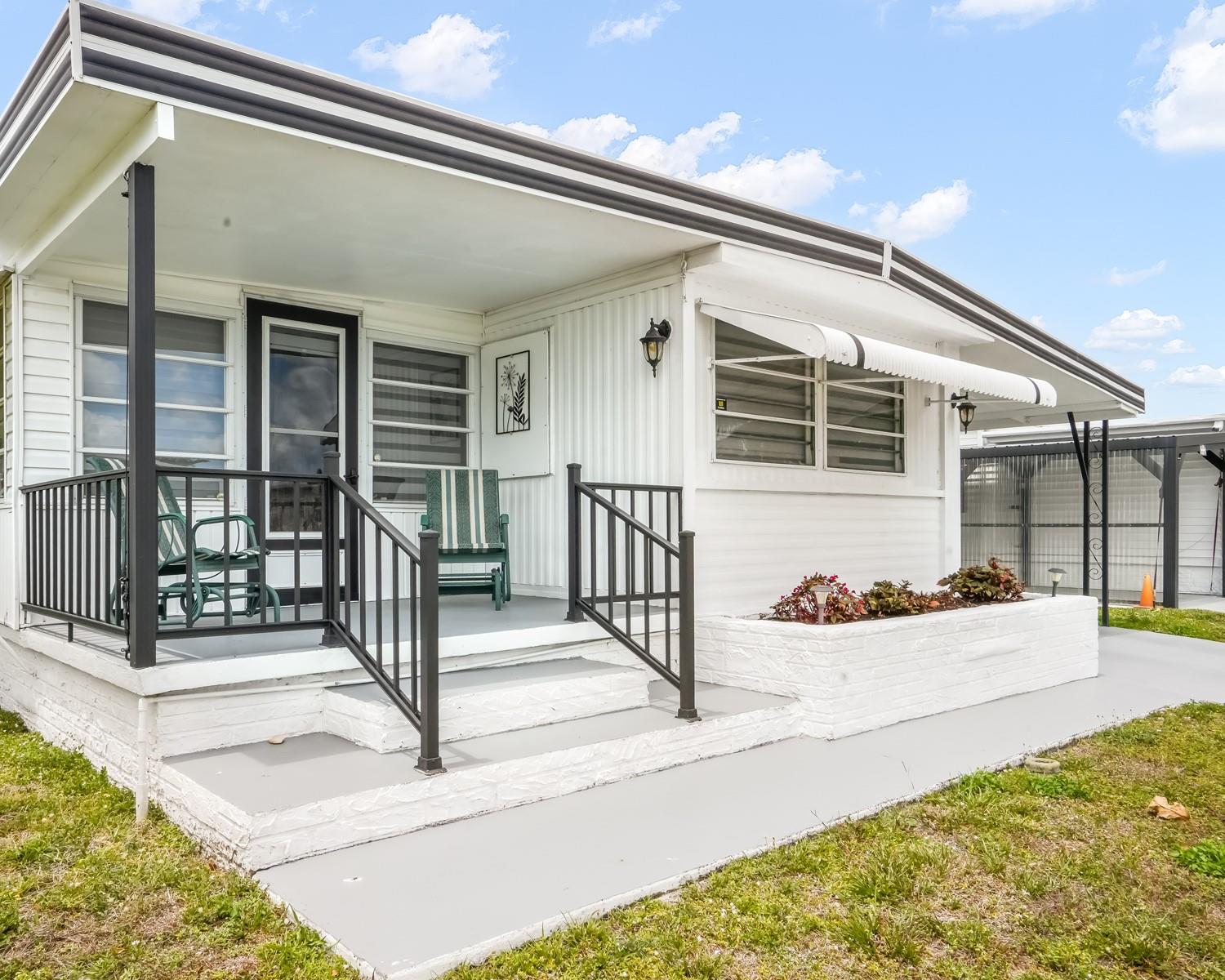 Photo for 2309 SW 83rd Terrace, Davie, FL 33324 - listing #FX-10499668 2309 SW 83rd Terrace, Davie, FL 33324