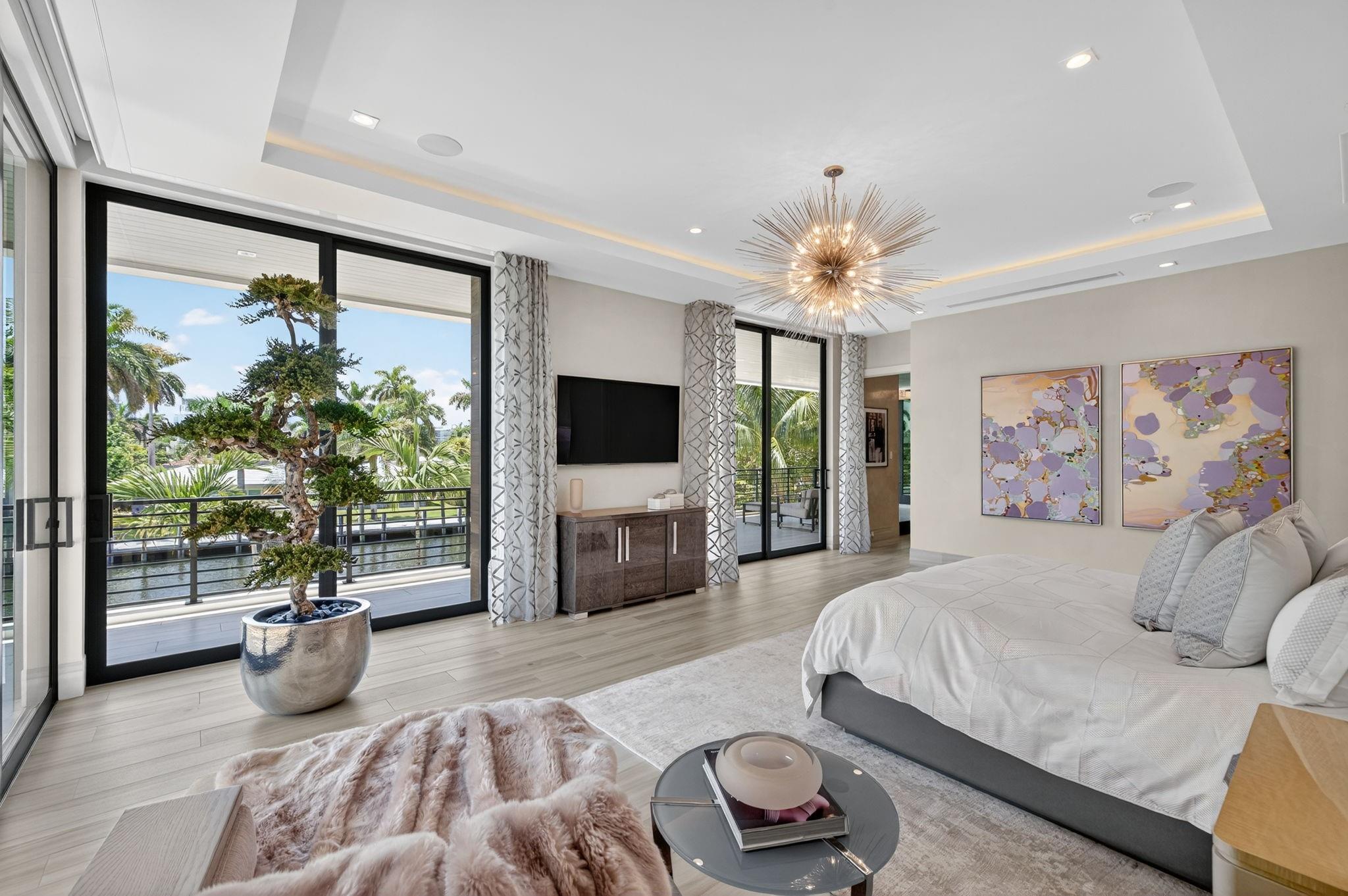 1 Royal Palm Drive, Fort Lauderdale, FL 33301