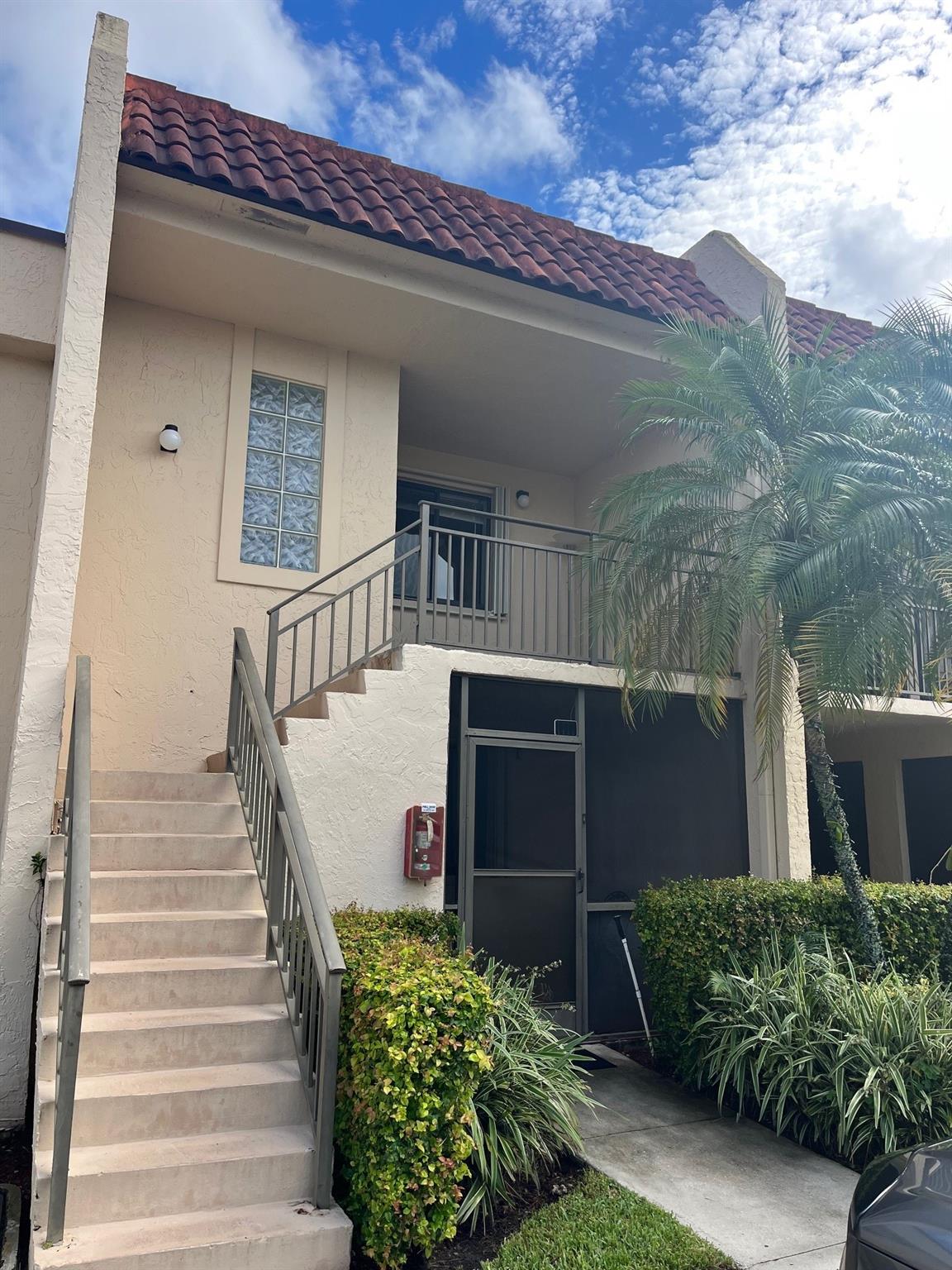 Photo for 16441 Blatt Boulevard, 204, Weston, FL 33326 - listing #FX-10526440 16441 Blatt Boulevard, 204, Weston, FL 33326
