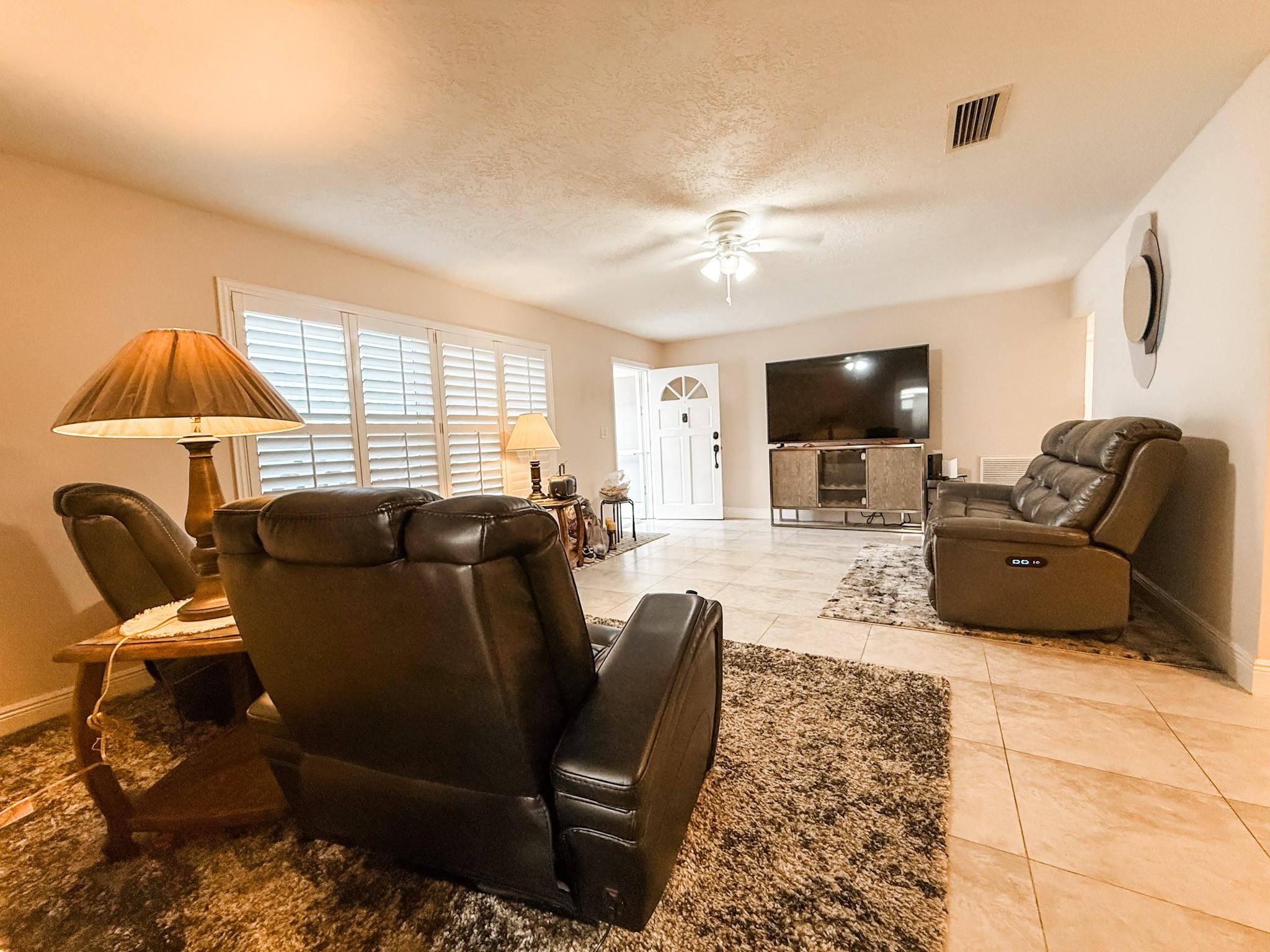 Photo for 6880 NW 16th Street, Margate, FL 33063 - Listing #FX-10489863 6880 NW 16th Street, Margate, FL 33063