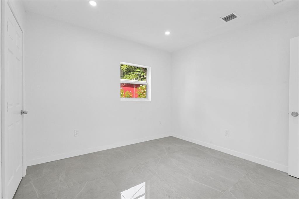 11406 NW 17th Avenue, Miami, FL 33167