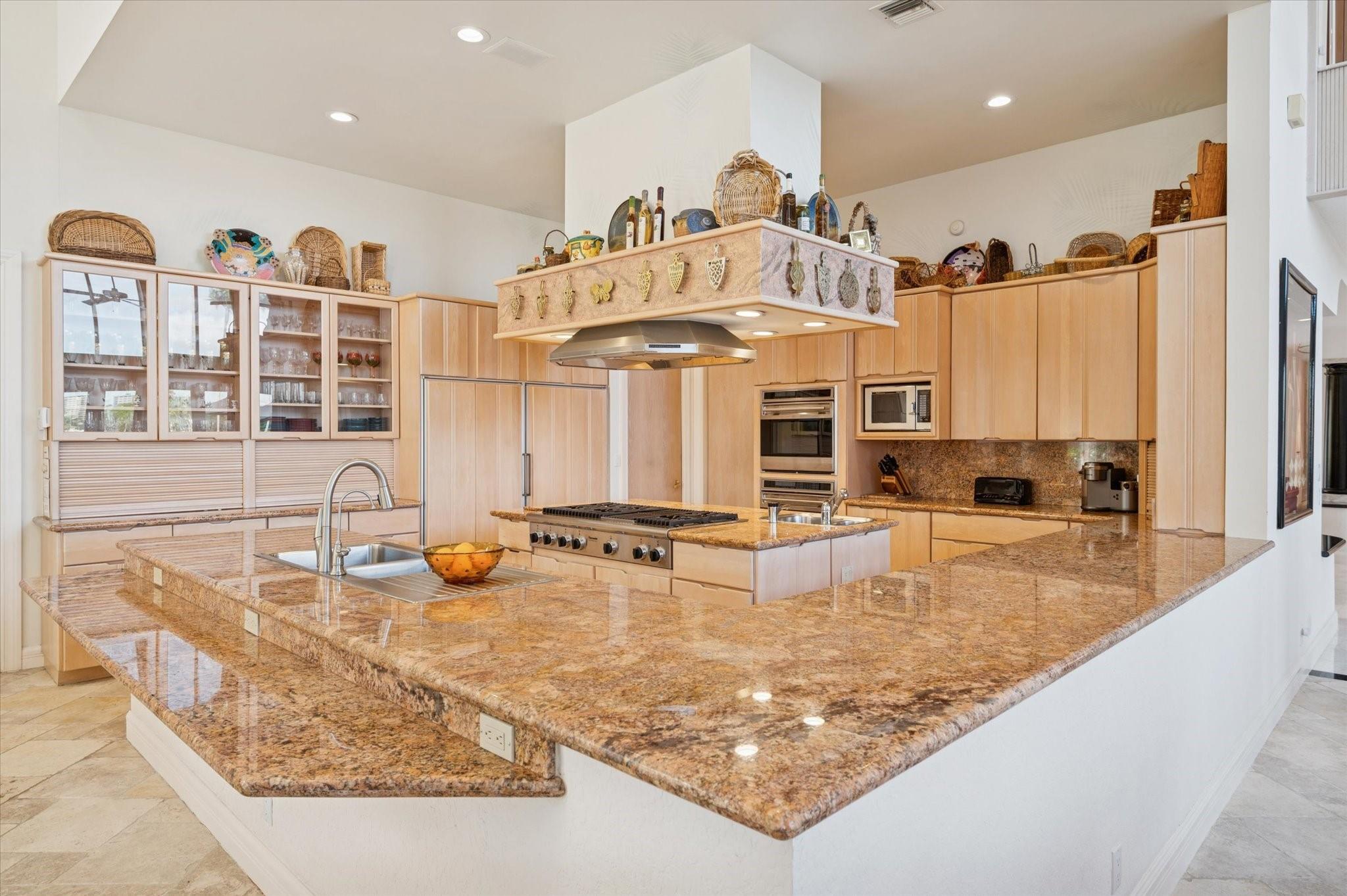 5 Isla Bahia Drive, Fort Lauderdale, FL 33316