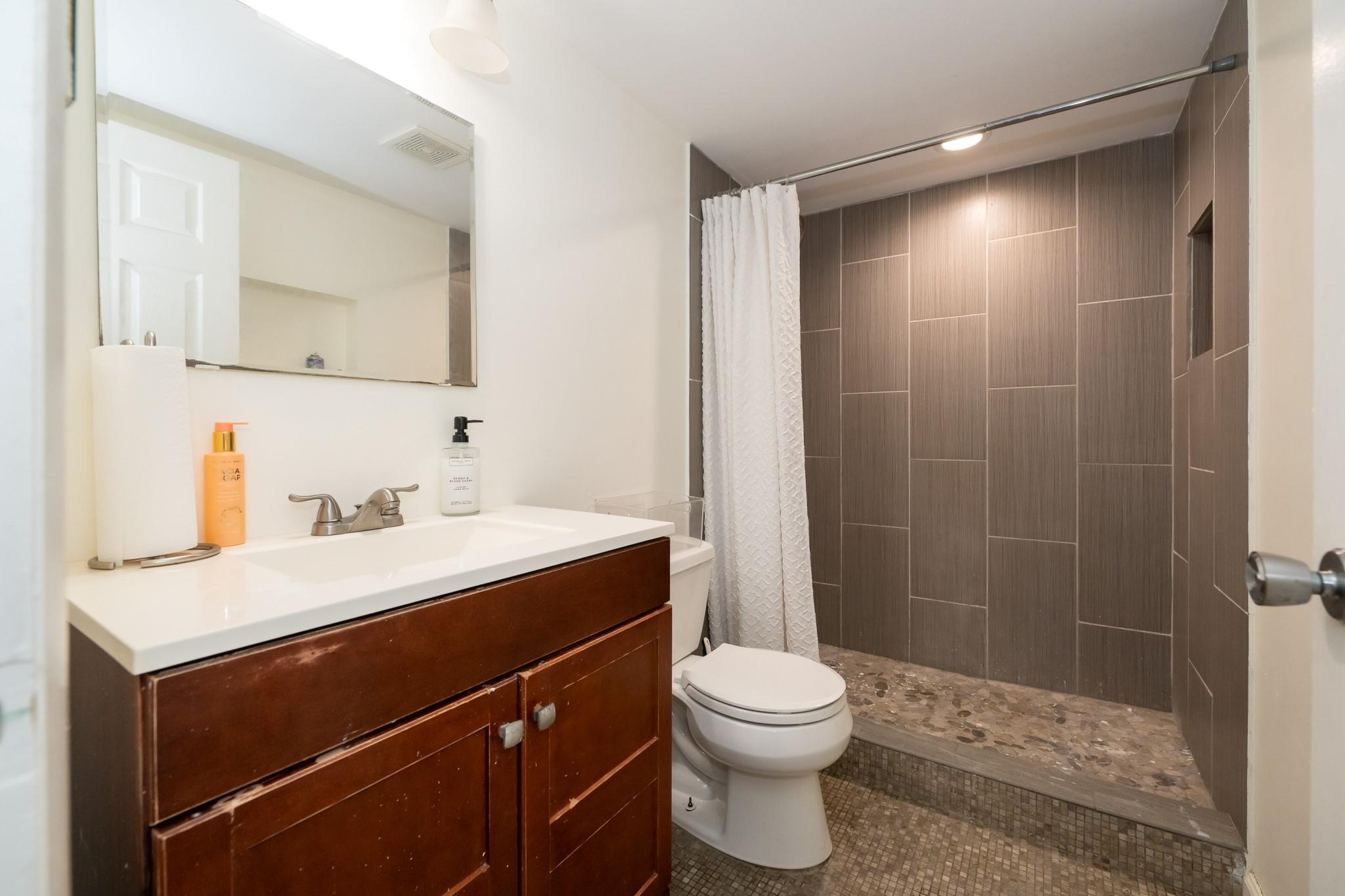 8821 NW 38th Drive 205A, Coral Springs, FL 33065