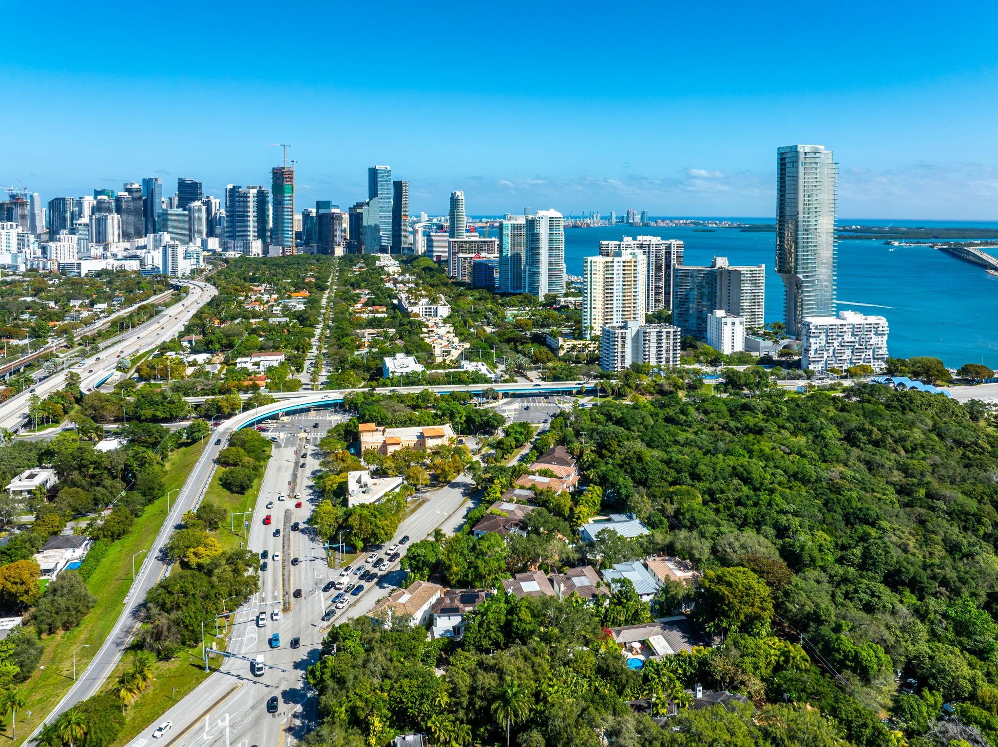 2765 Brickell Court, Miami, FL 33129