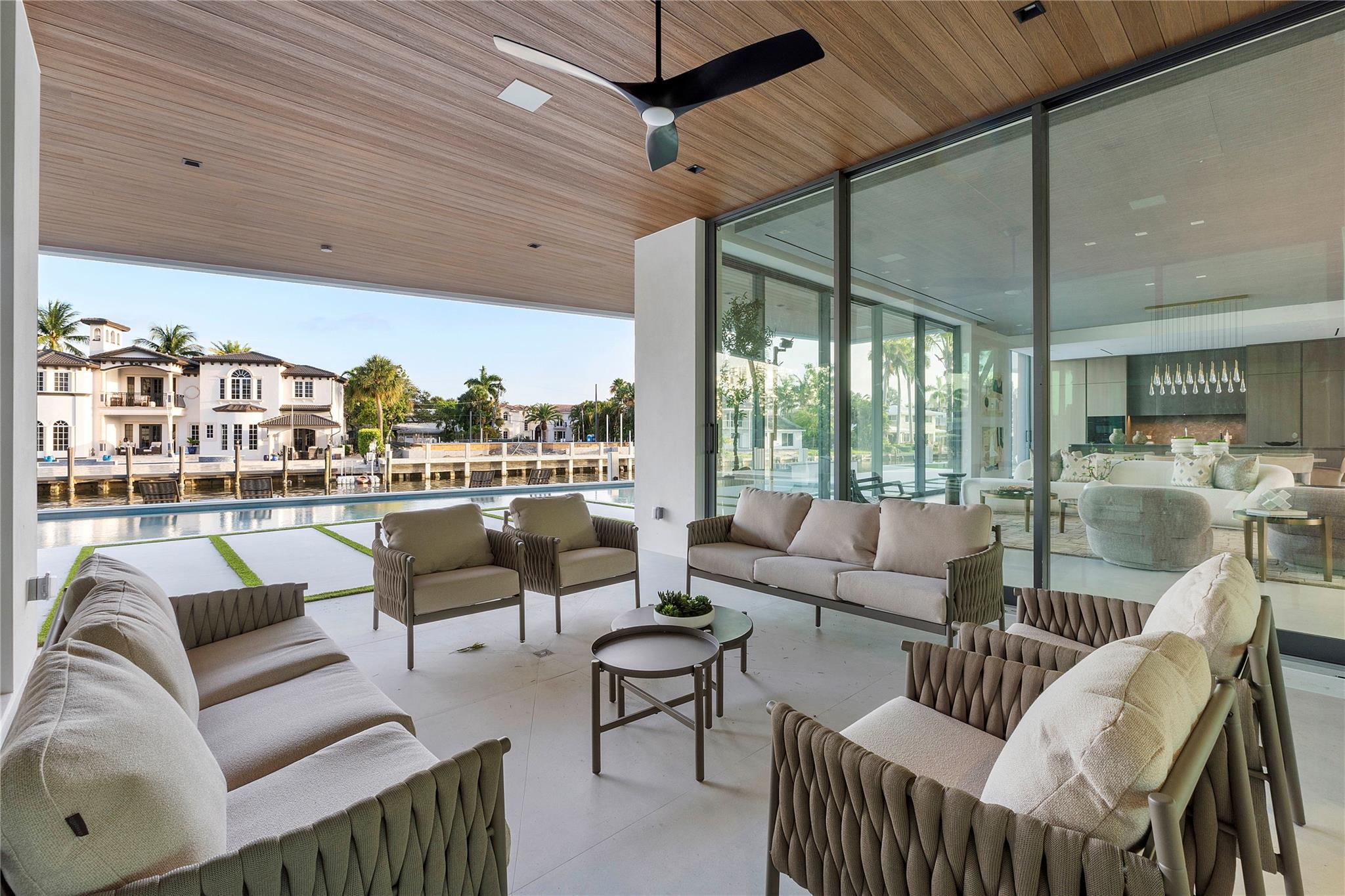 2880 NE 28th Street, Fort Lauderdale, FL 33306