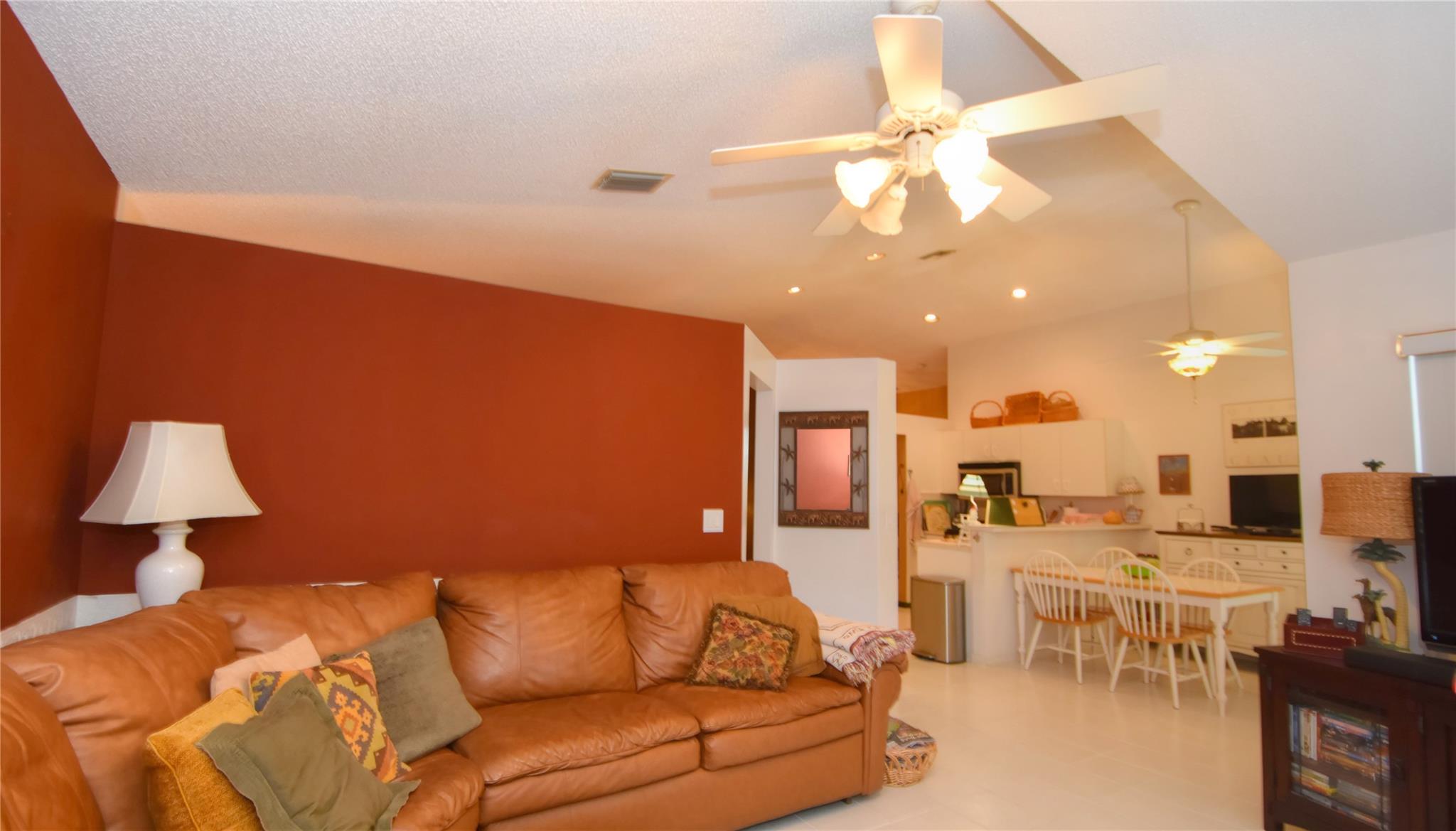 Photo for 98 Gables Boulevard, Weston, FL 33326 - Listing #FX-10506101 98 Gables Boulevard, Weston, FL 33326