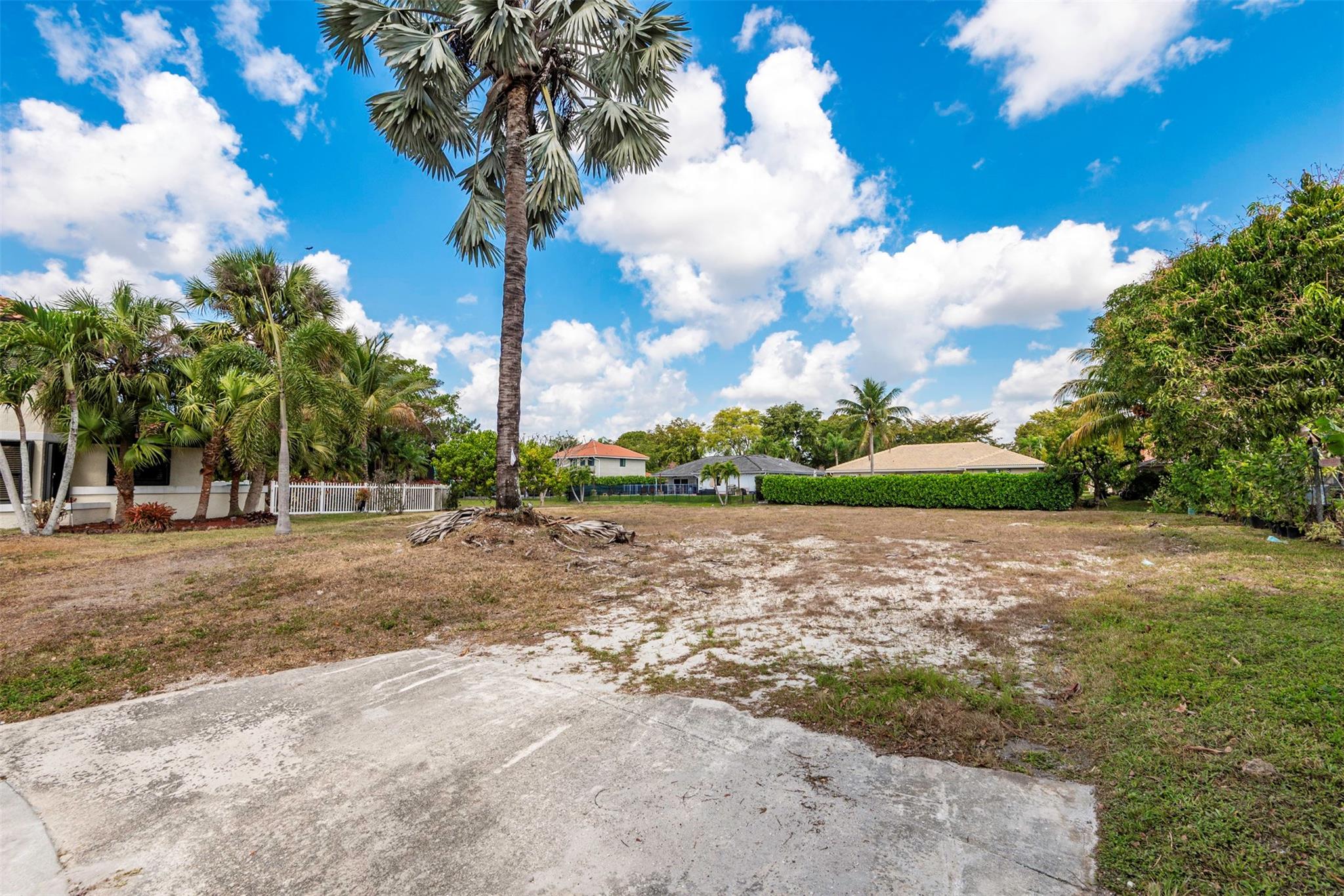 5939 NW 52nd Street, Coral Springs, FL 33067