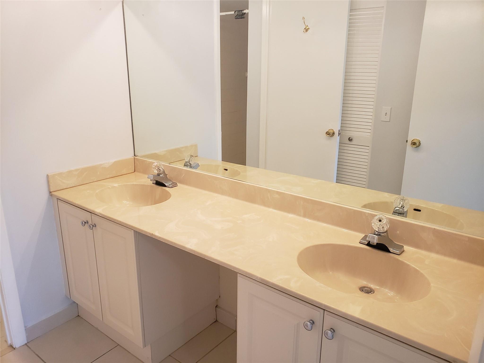 12252 Royal Palm Boulevard B - 3, Coral Springs, FL 33065