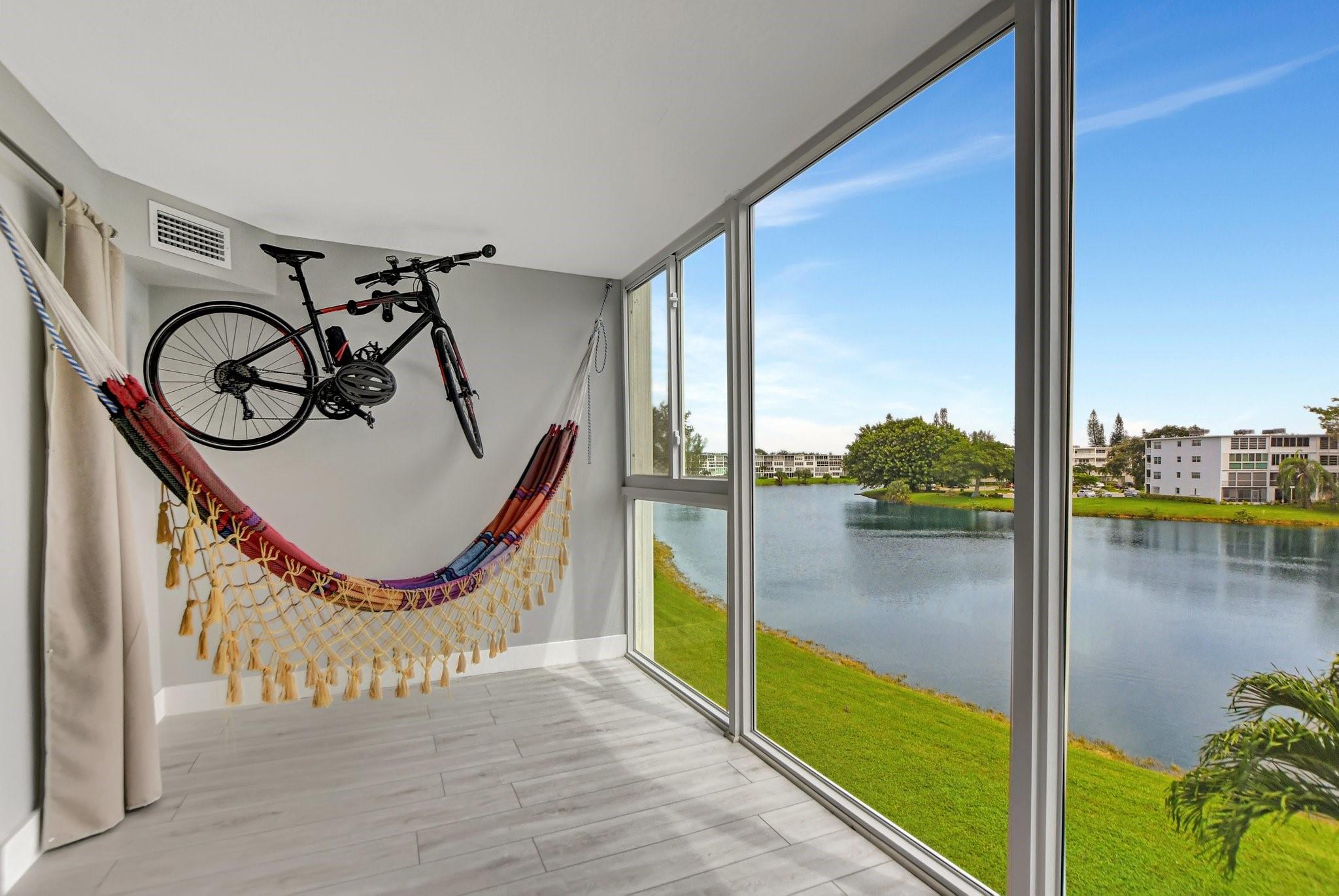 Photo for 3107 Cambridge E, 3107, Deerfield Beach, FL 33442 - Listing #FX-10479052 3107 Cambridge E, 3107, Deerfield Beach, FL 33442