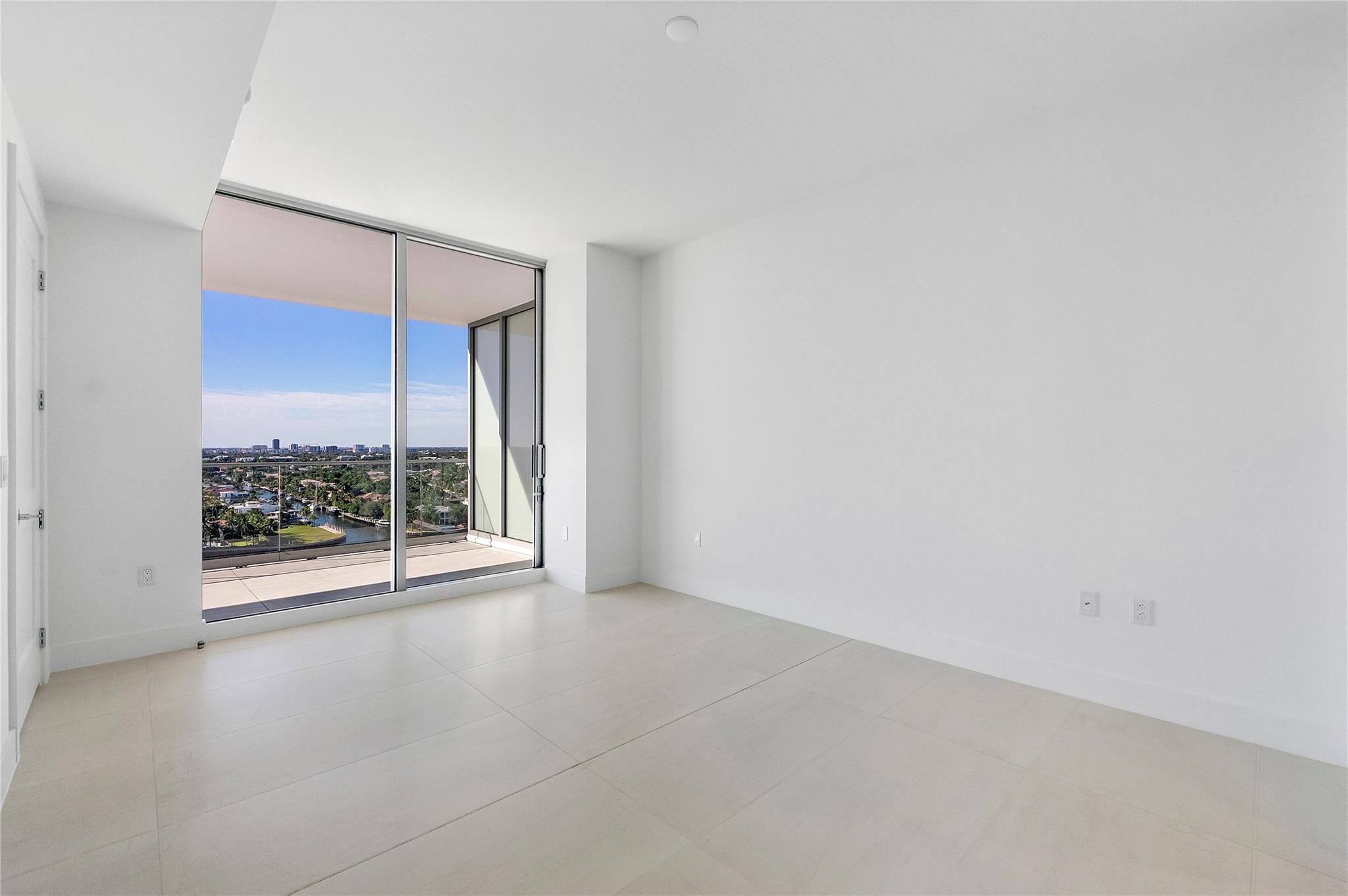 153 Seabreeze Boulevard 1203, Fort Lauderdale, FL 33304