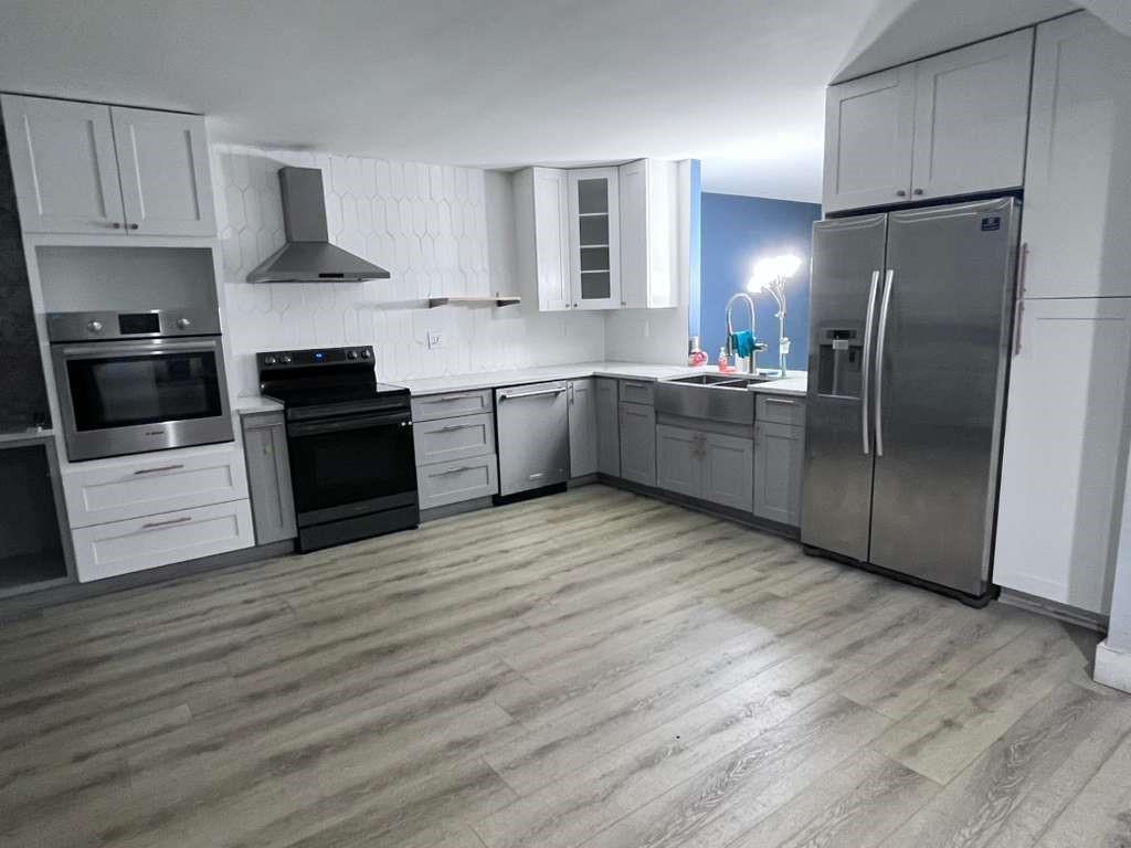 20441 NE 30th Avenue 110, Miami, FL 33180