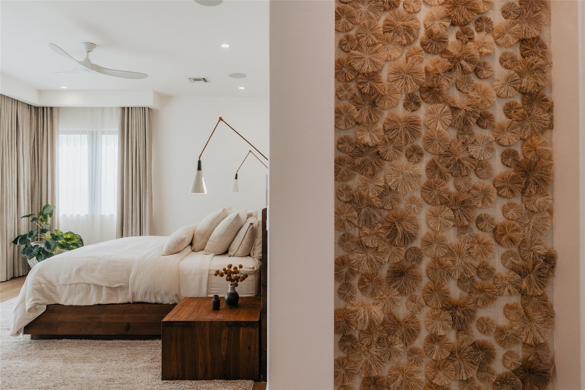 2300 NE 34th Court, Lighthouse Point, FL 33064