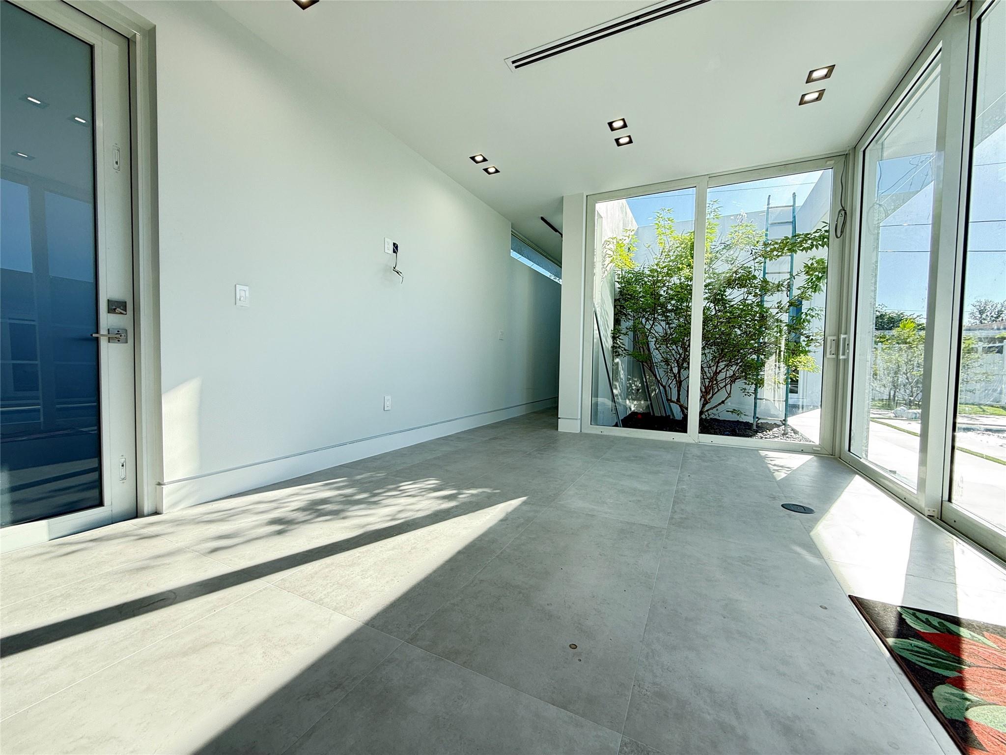 12245 SW 29th Terrace Adu, Miami, FL 33175