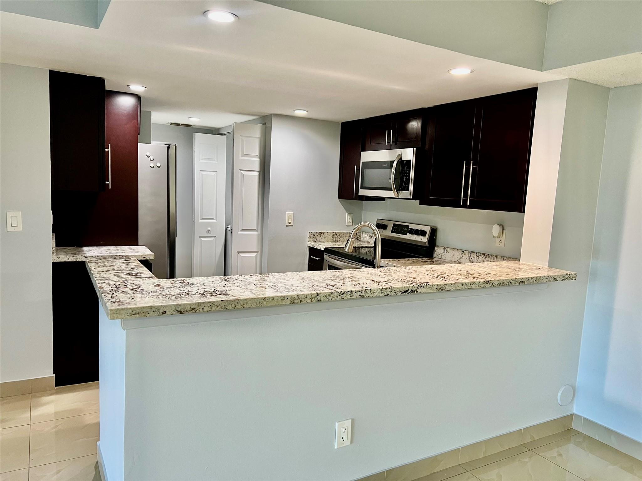 9288 W Atlantic Boulevard 1114, Coral Springs, FL 33071