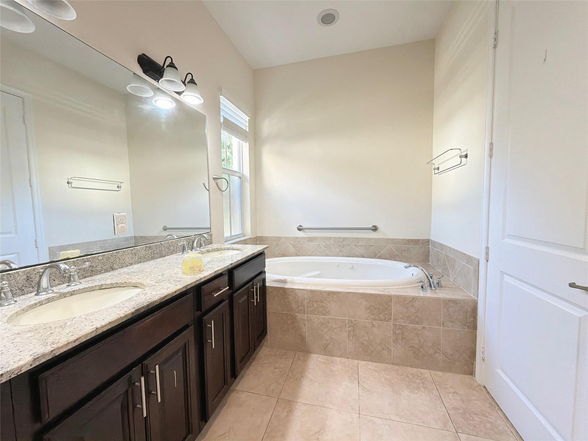 10600 NW 36th Street, Coral Springs, FL 33065