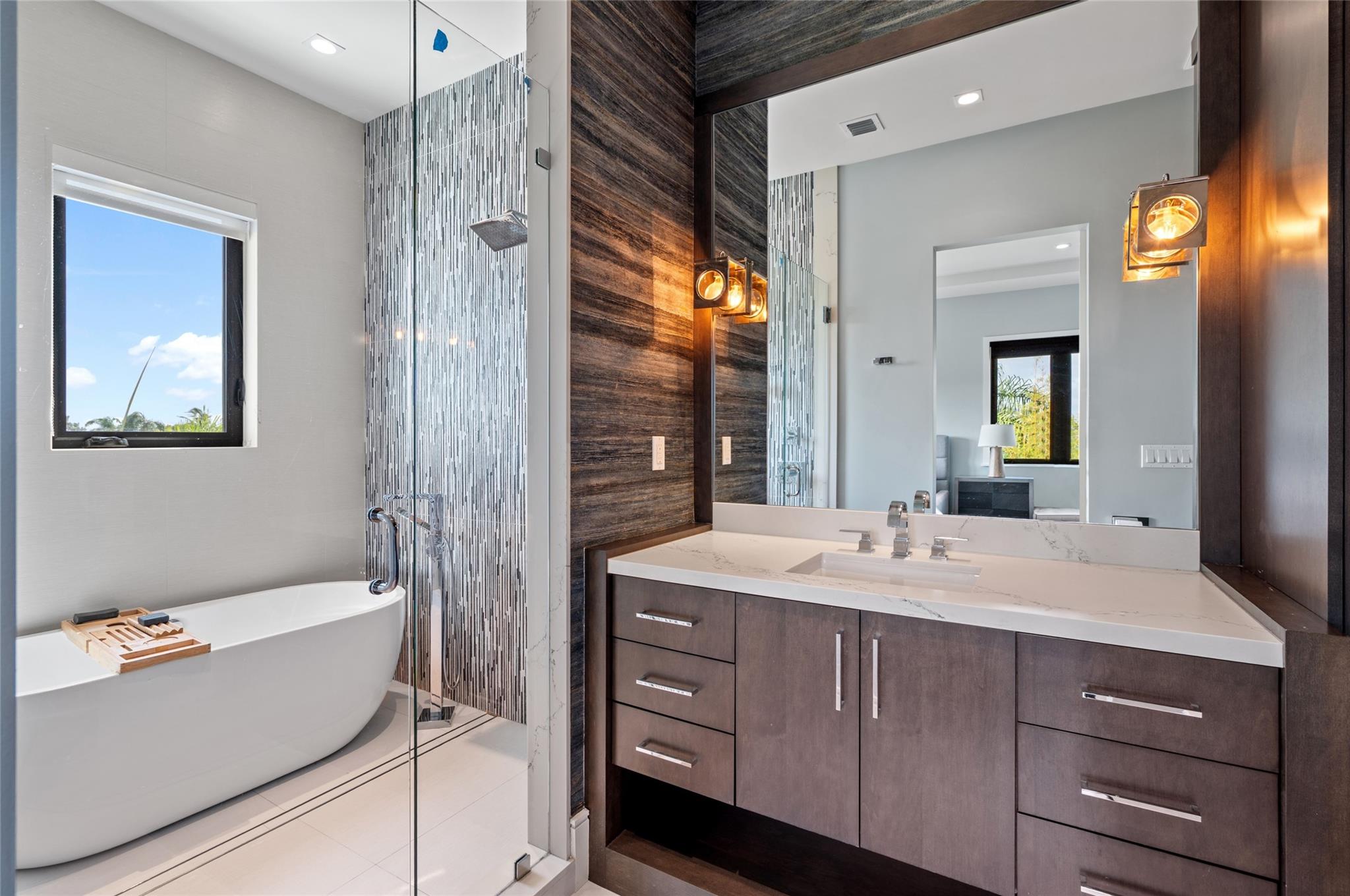 1200 SE 12th Terrace, Deerfield Beach, FL 33441