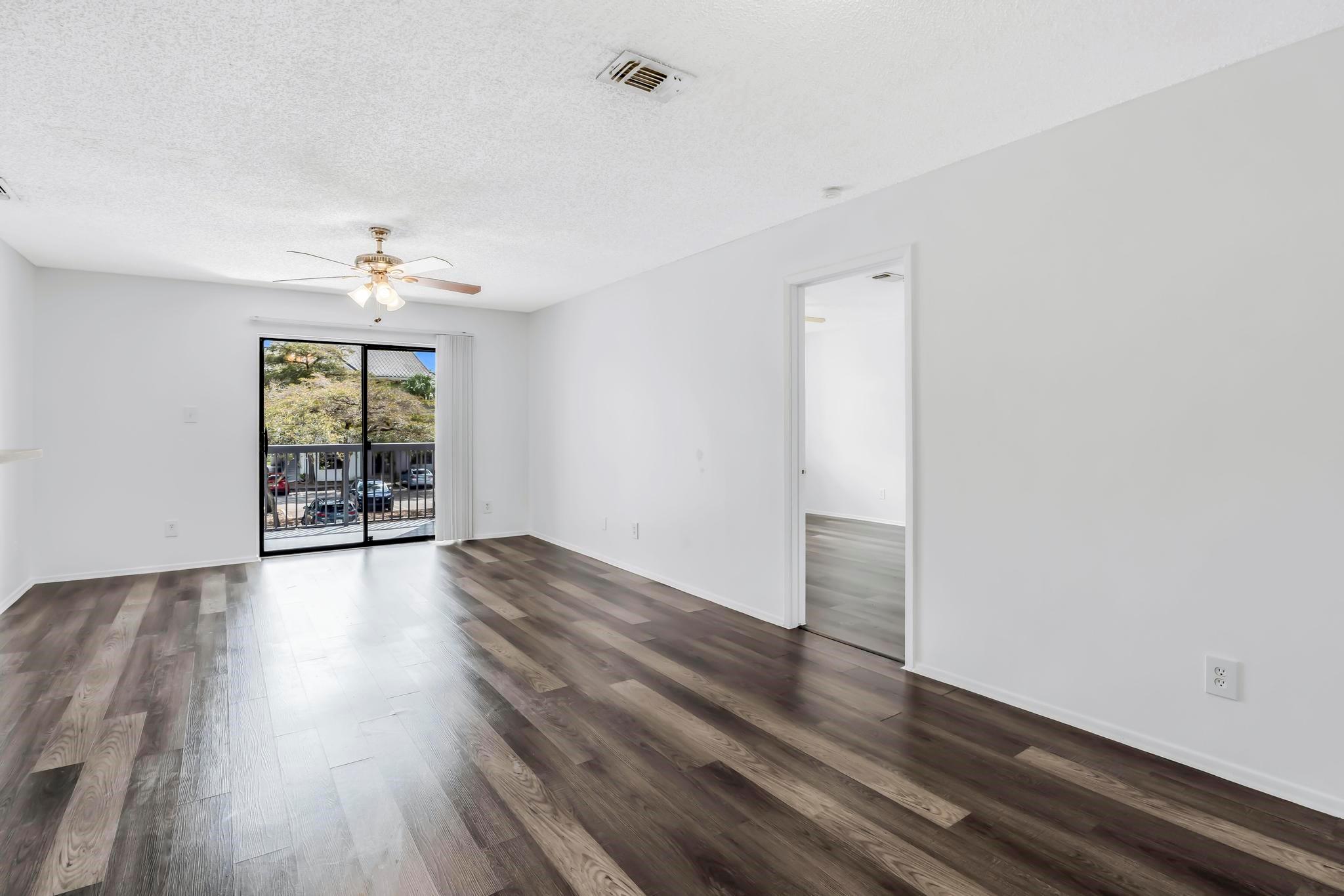 11245 W Atlantic Boulevard 205, Coral Springs, FL 33071