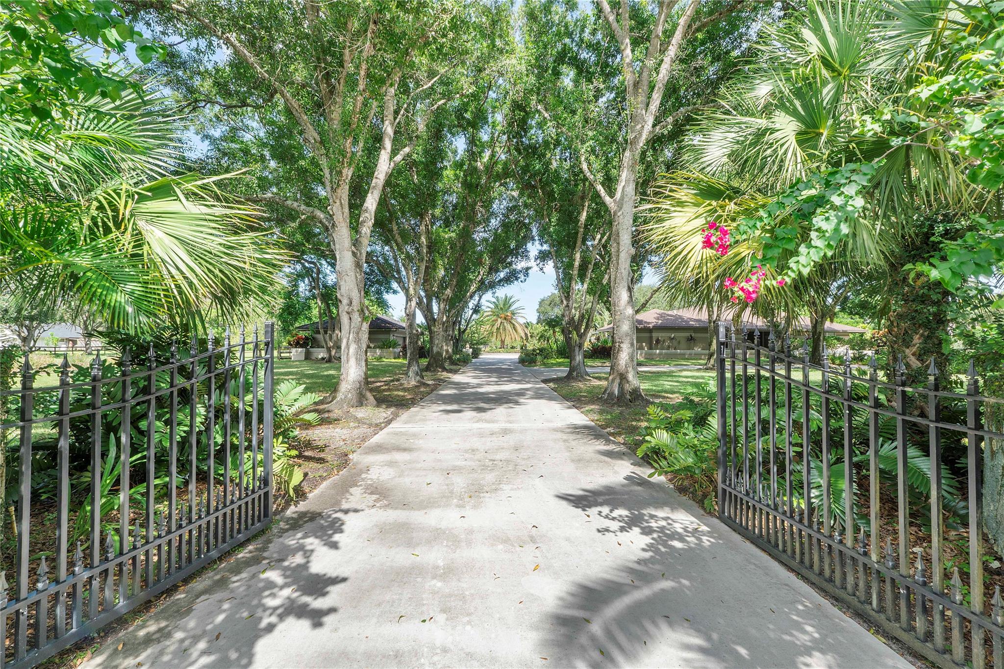 21798 Cartagena Drive, Boca Raton, FL 33428