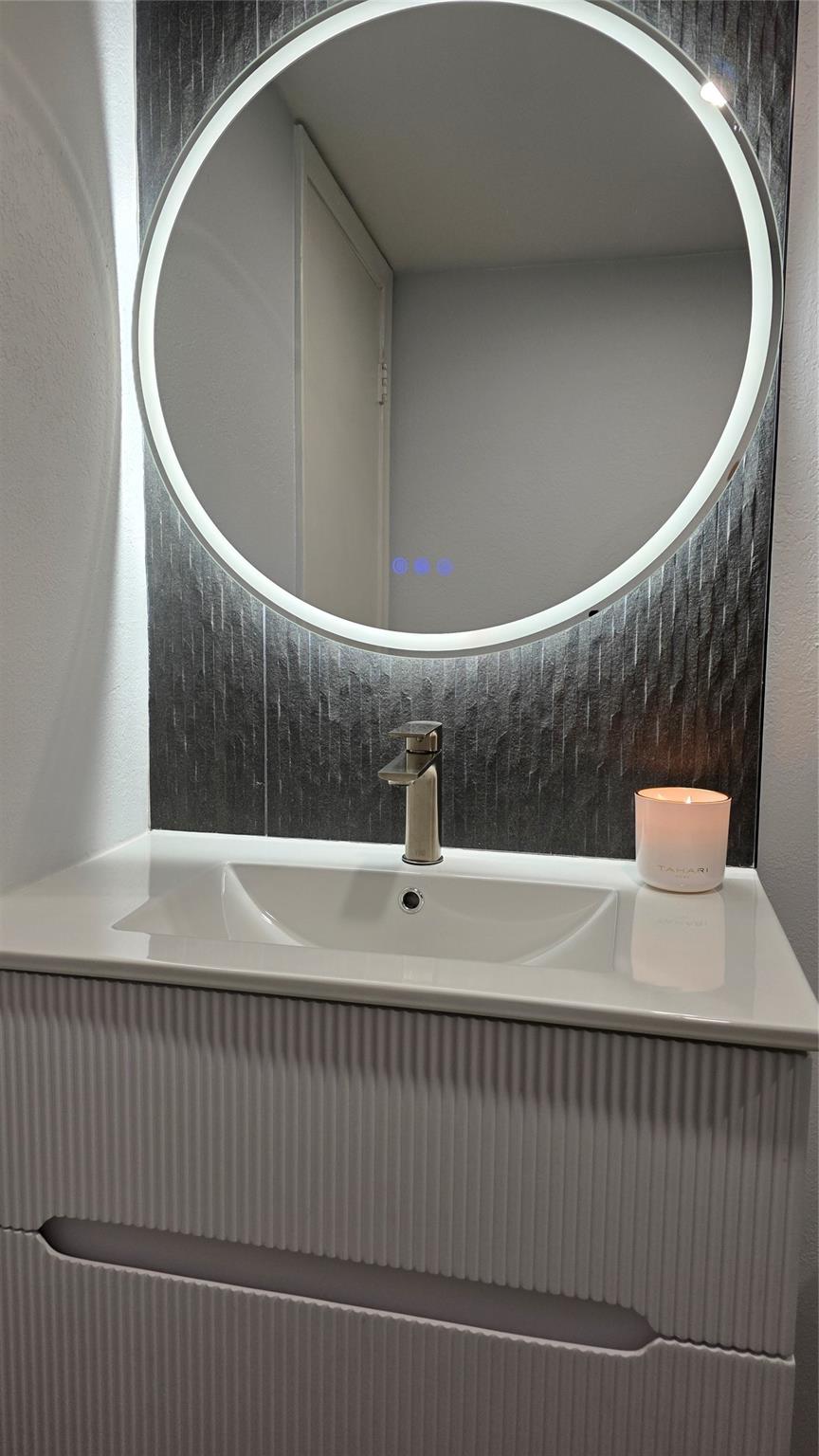 8704 NW 35th Street 204, Coral Springs, FL 33065