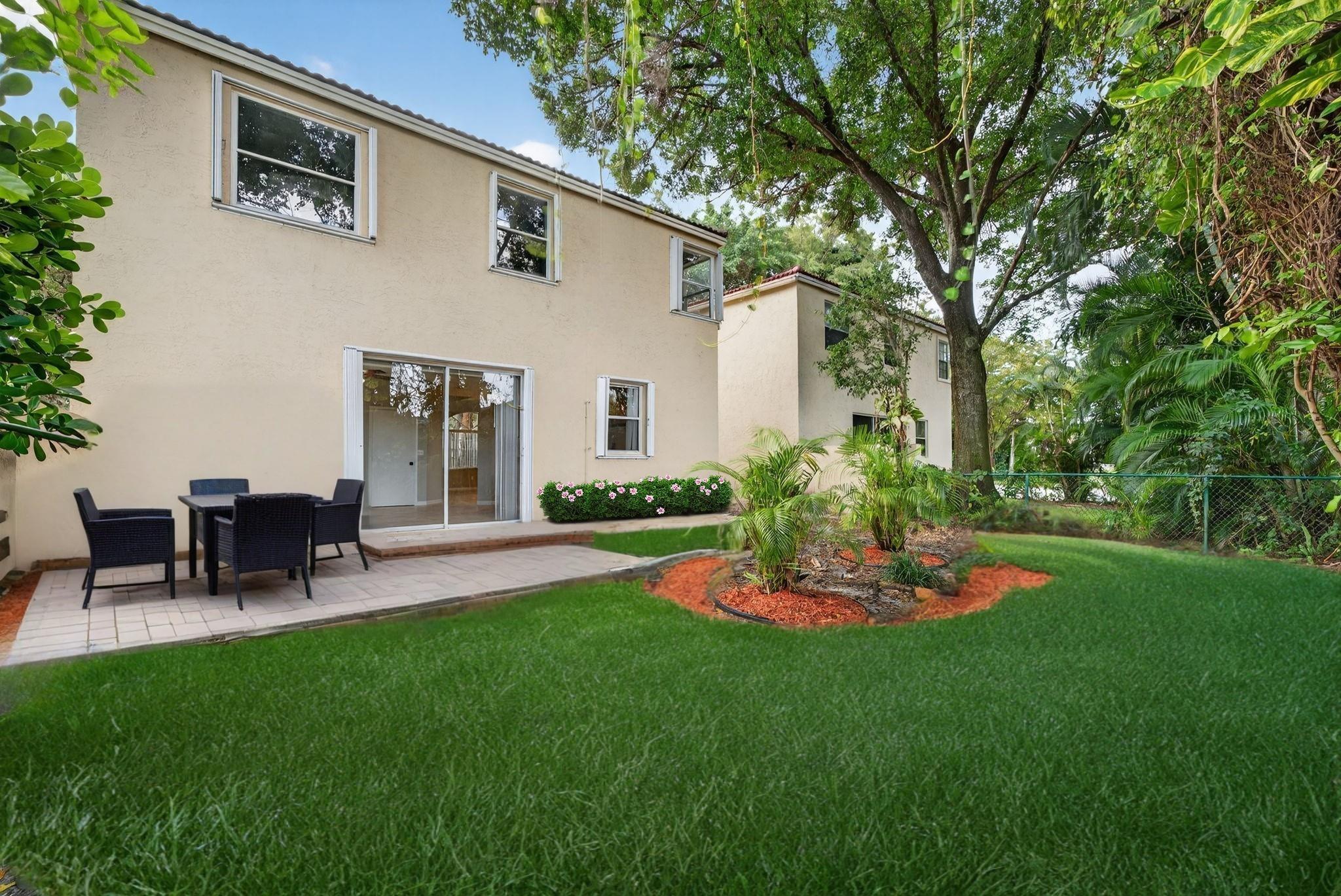 8743 NW 6th Court, Coral Springs, FL 33071