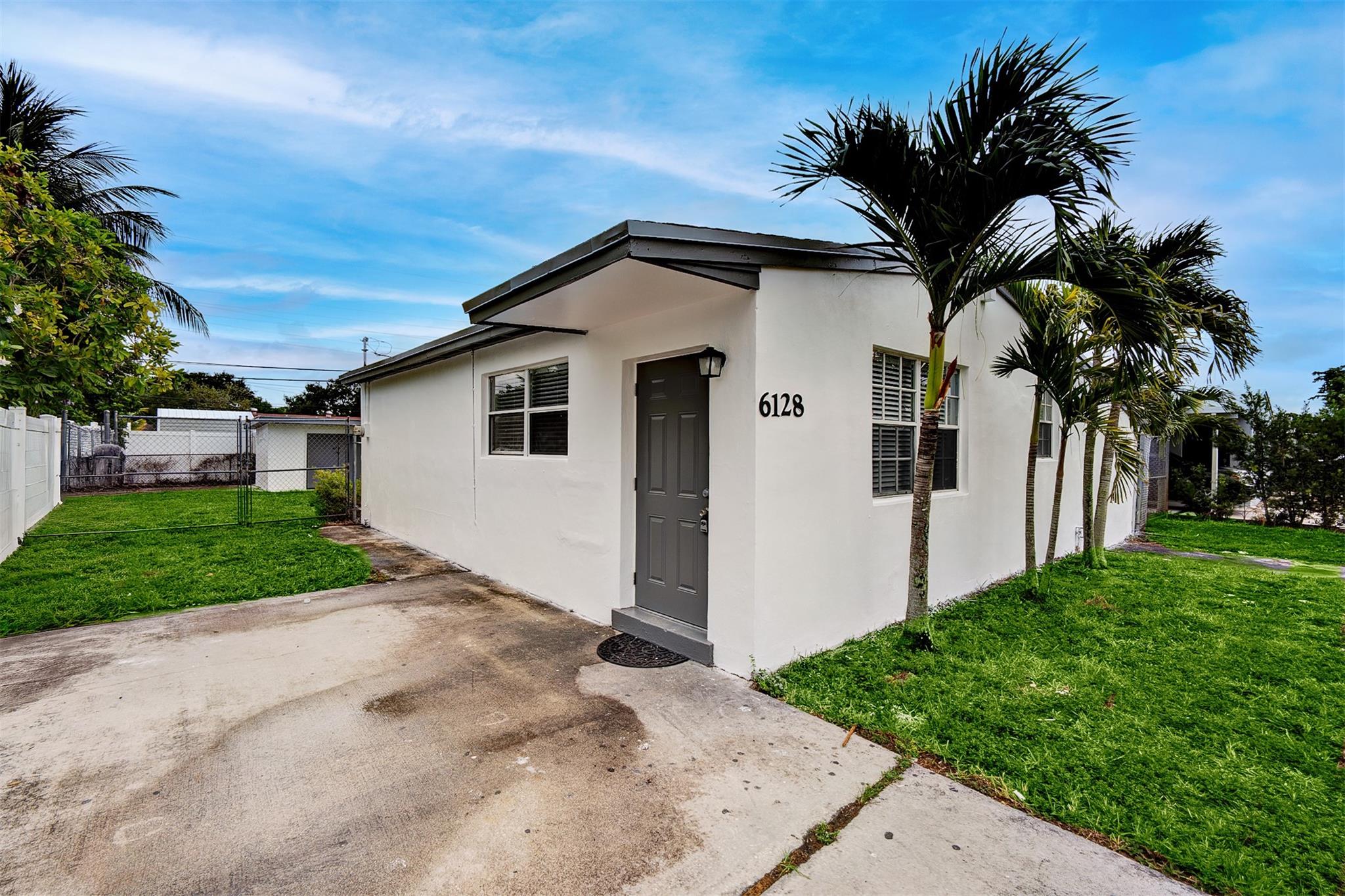 Photo for 6128 SW 2nd Street, Margate, FL 33068 - Listing #FX-10521147 6128 SW 2nd Street, Margate, FL 33068