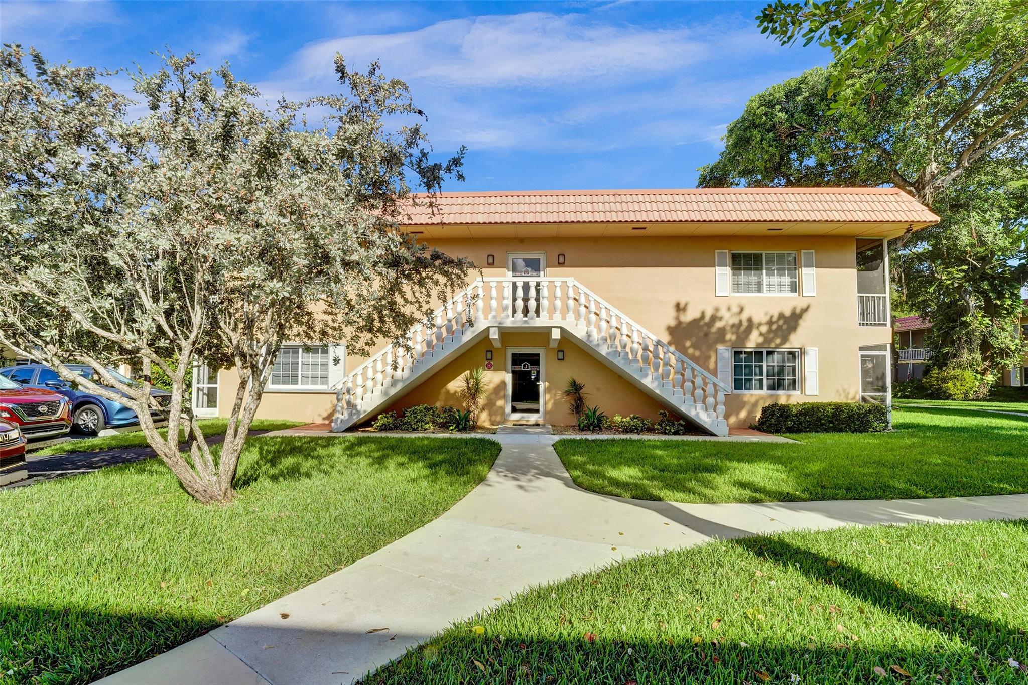 Photo for 1940 NE 2nd Avenue, 205J, Wilton Manors, FL 33305 - Listing #FX-10522645 1940 NE 2nd Avenue, 205J, Wilton Manors, FL 33305