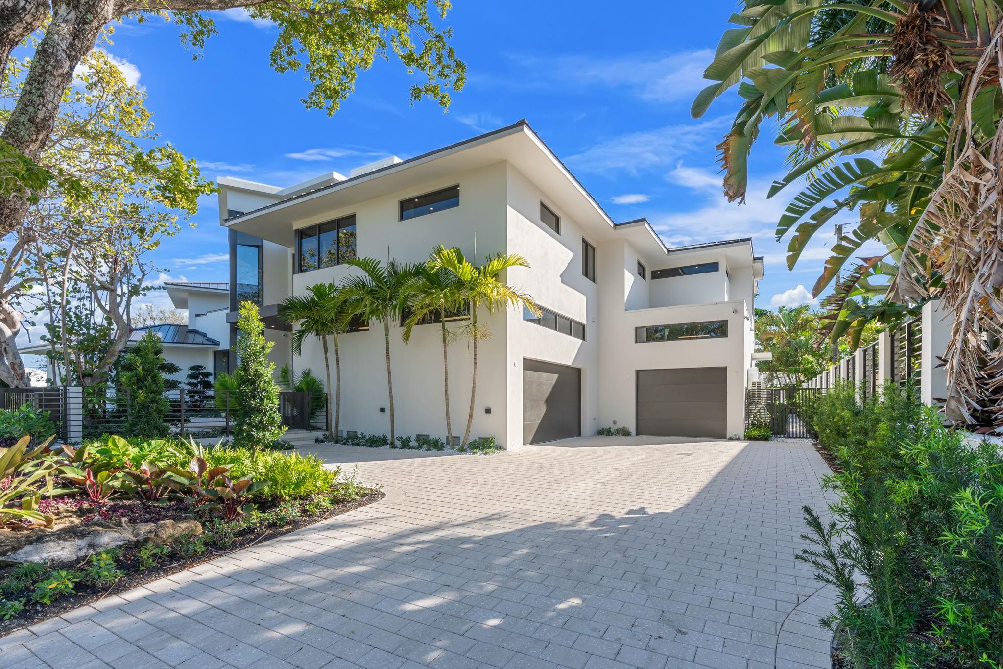 2035 Intracoastal Drive, Fort Lauderdale, FL 33305